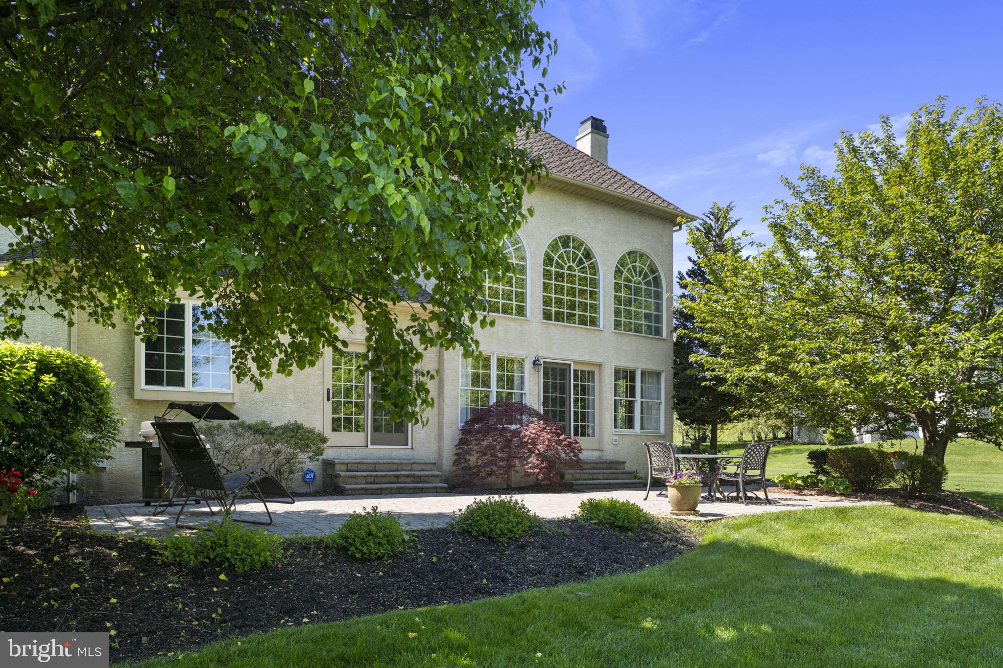 RIVER CROSSING - Residential