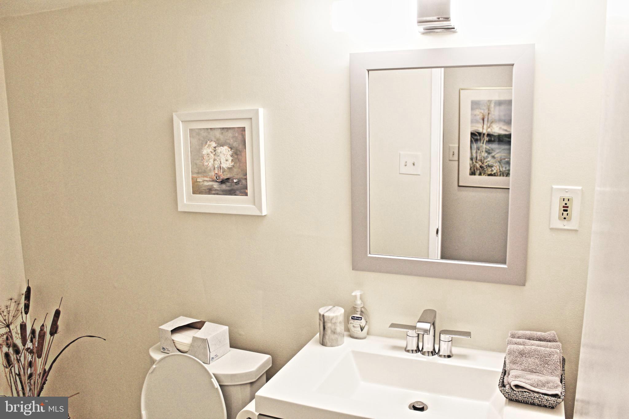 BRISTOW VILLAGE - Residential