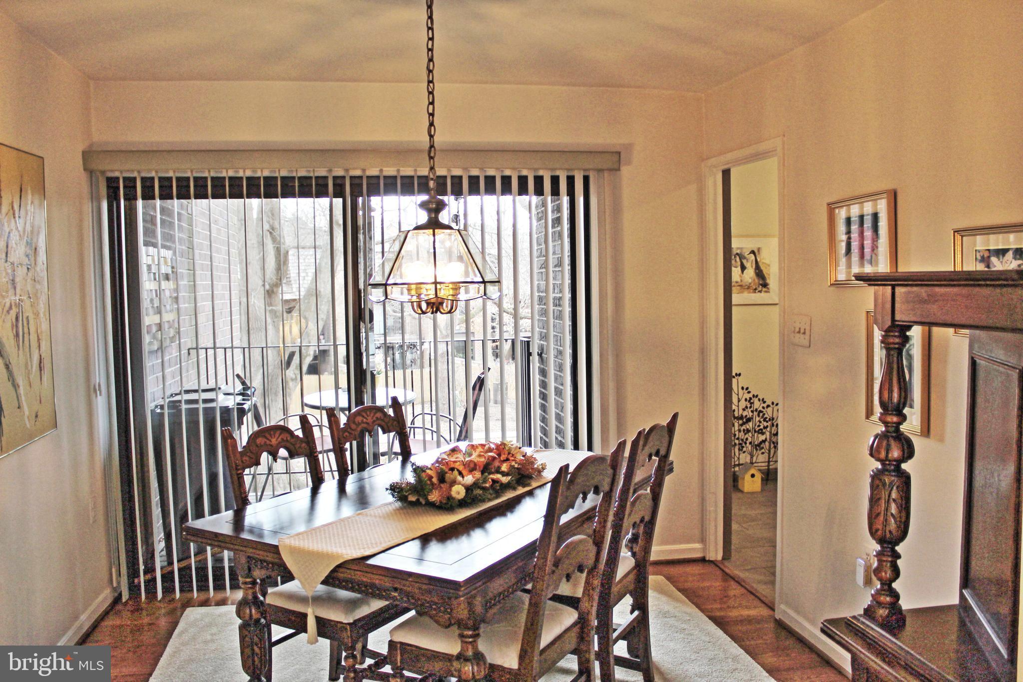 BRISTOW VILLAGE - Residential