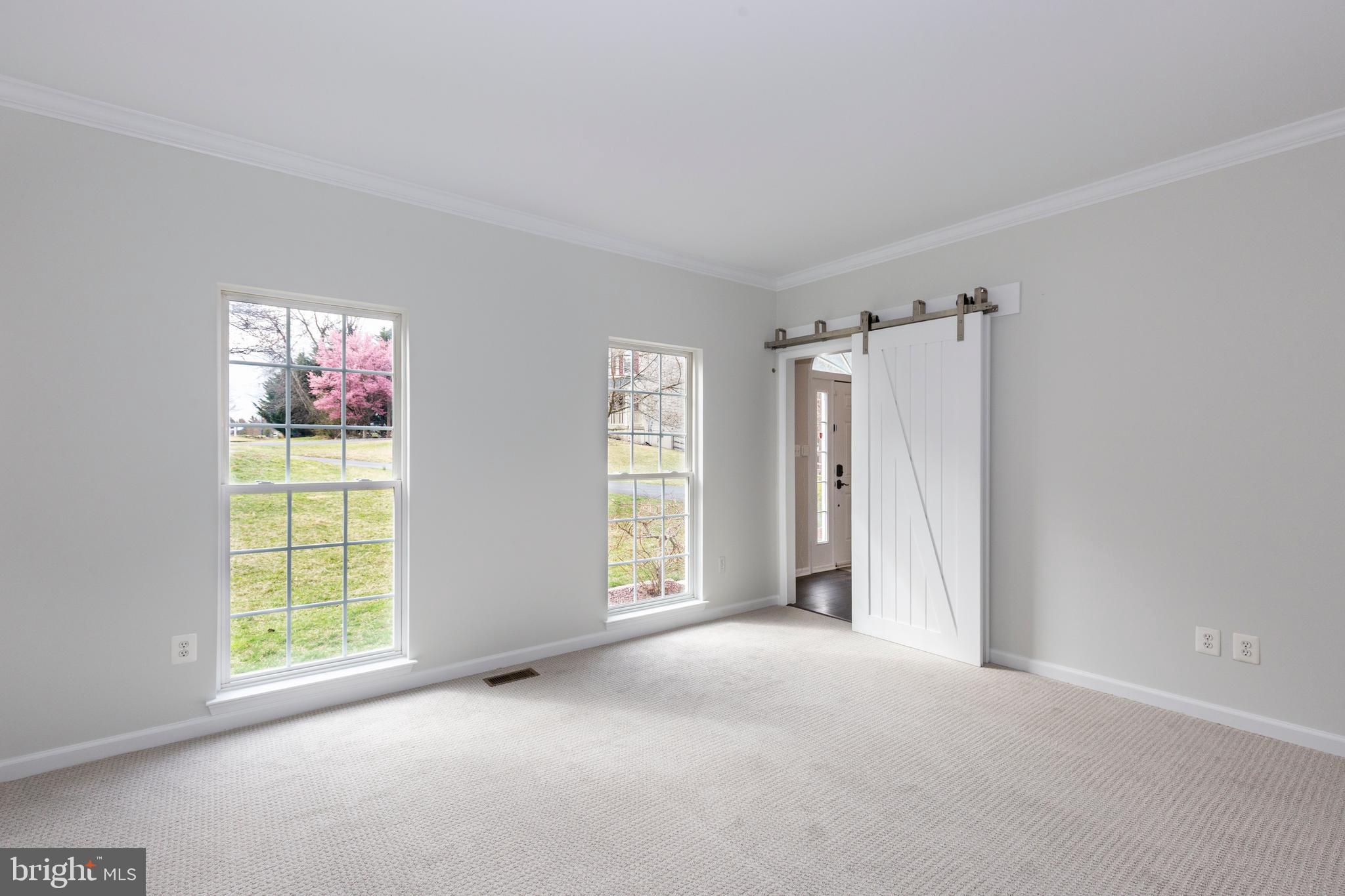 PEMBROOK WOODS - Residential