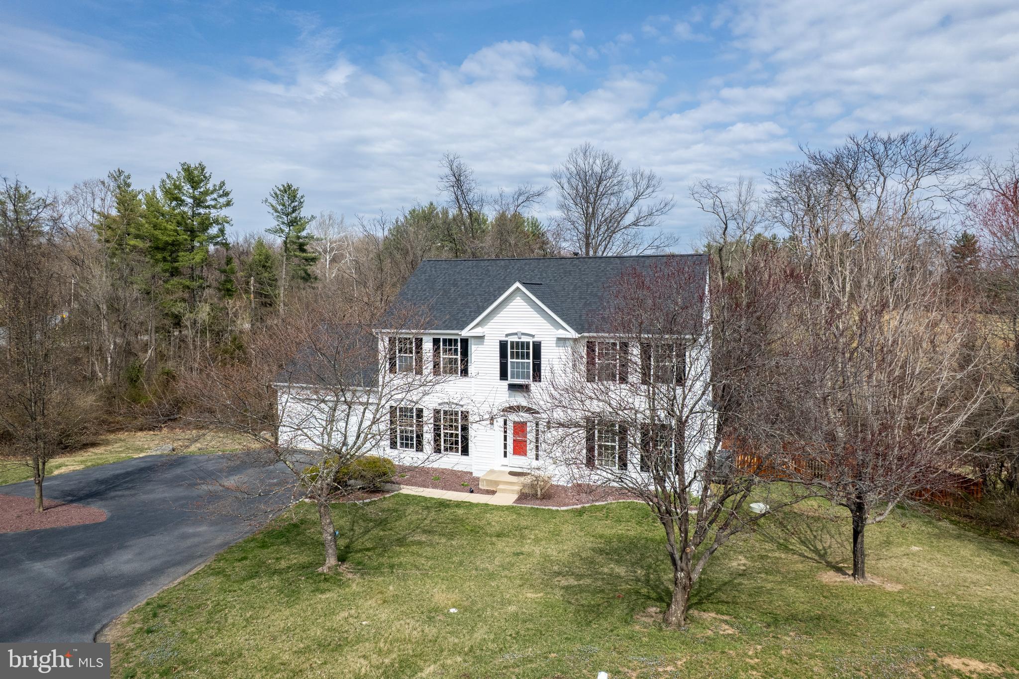 PEMBROOK WOODS - Residential