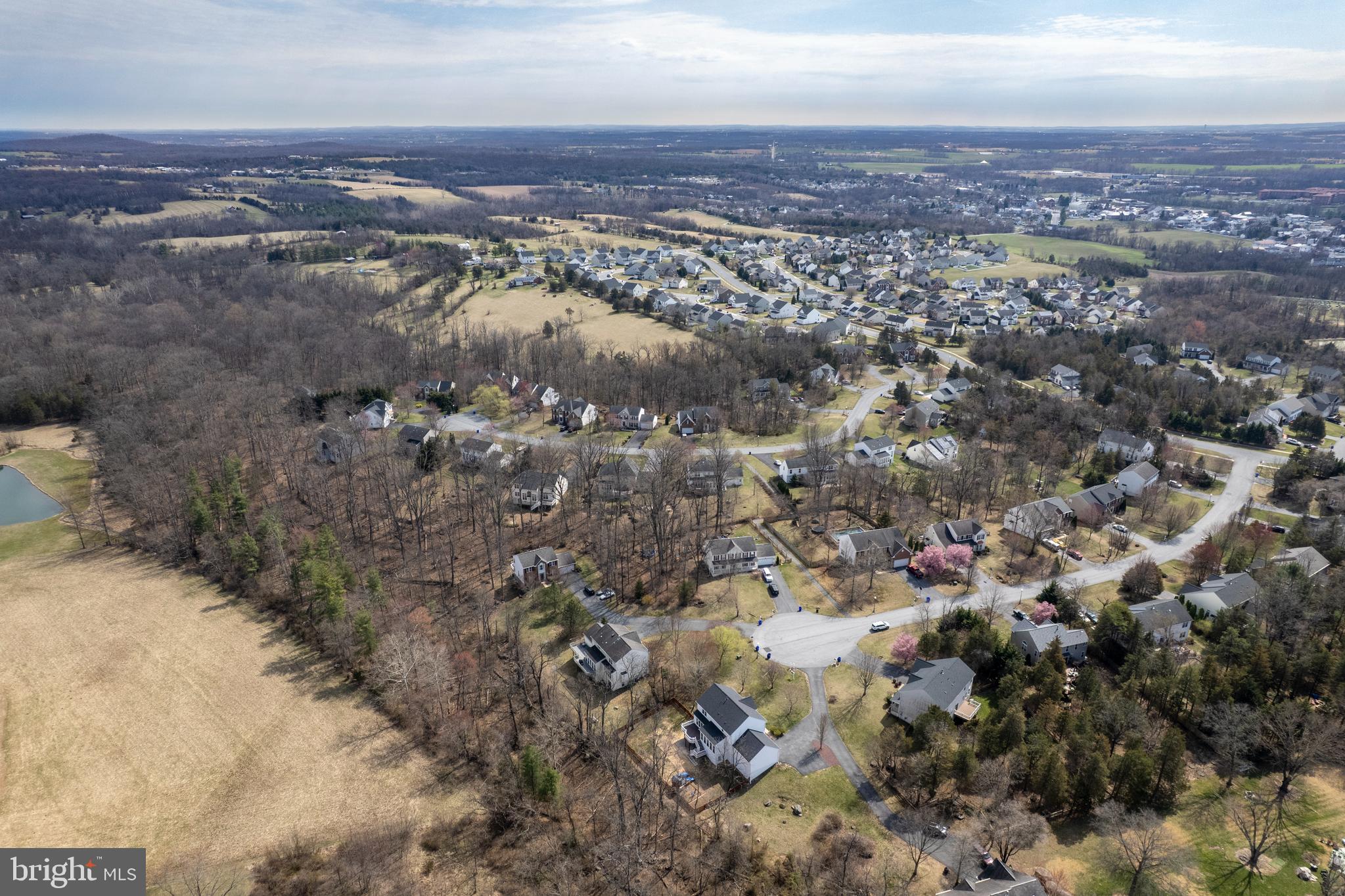 PEMBROOK WOODS - Residential