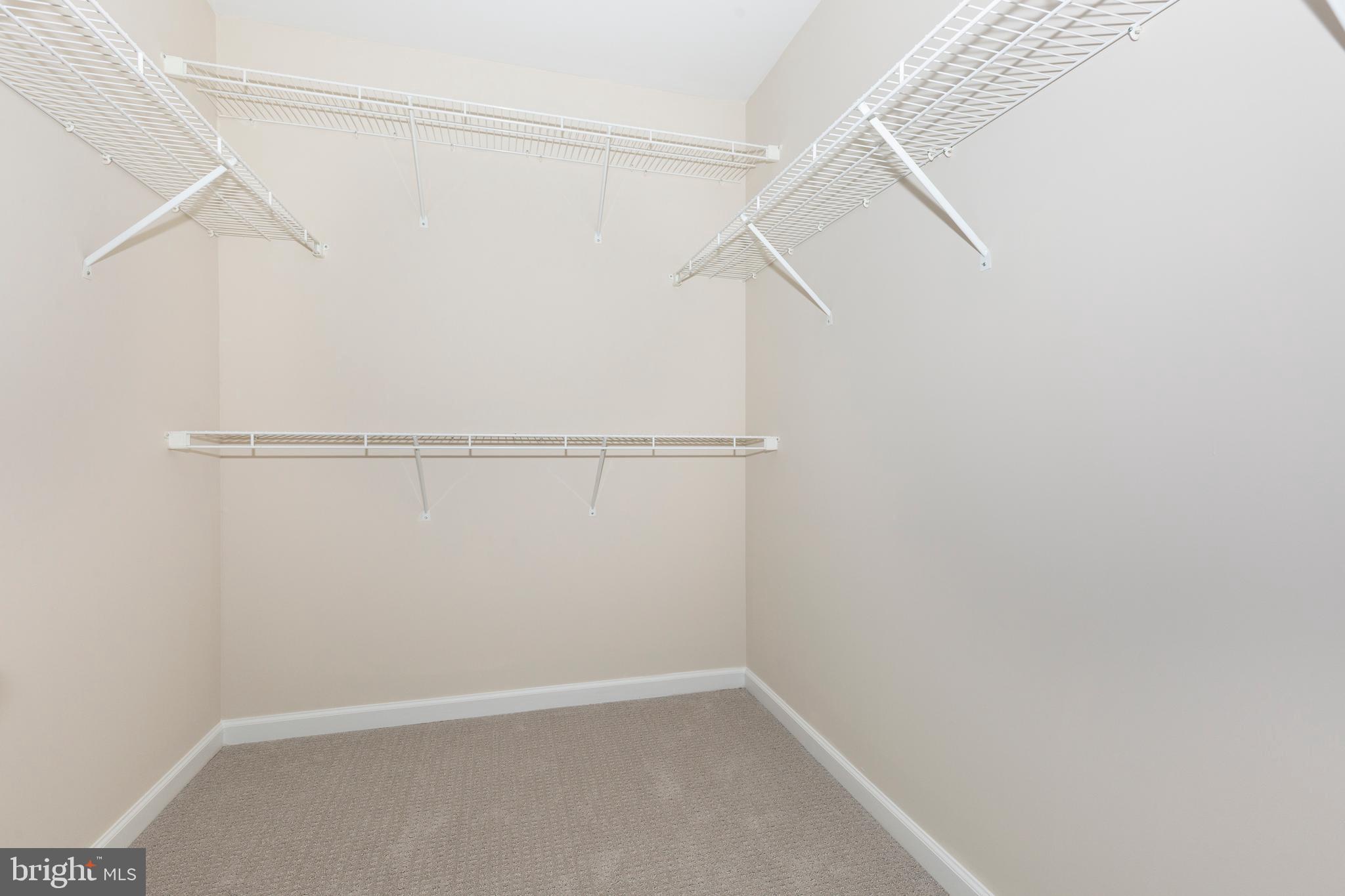 PEMBROOK WOODS - Residential