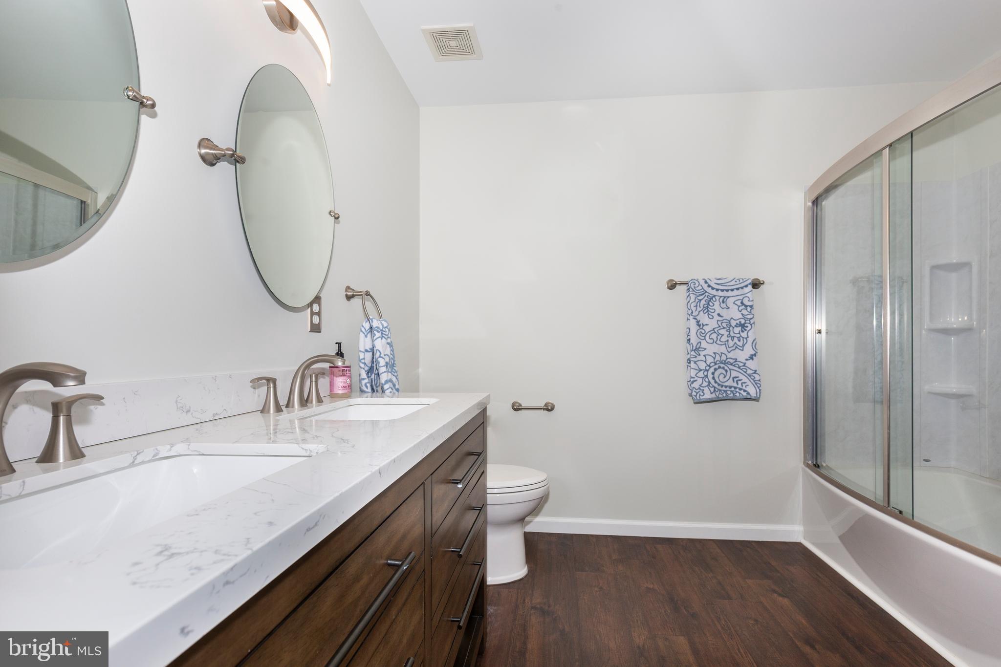 PEMBROOK WOODS - Residential