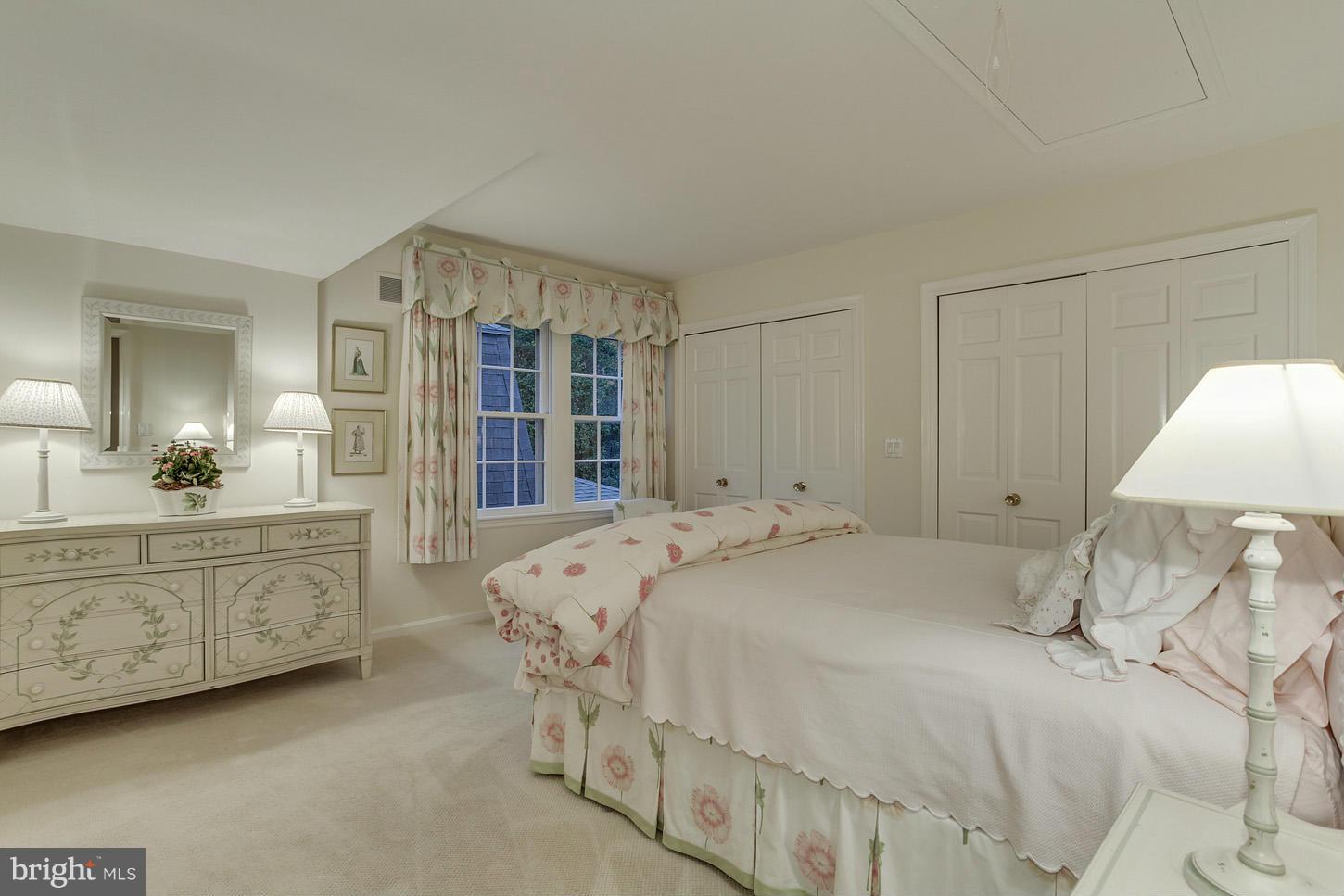 WESTMORELAND HILLS - Residential