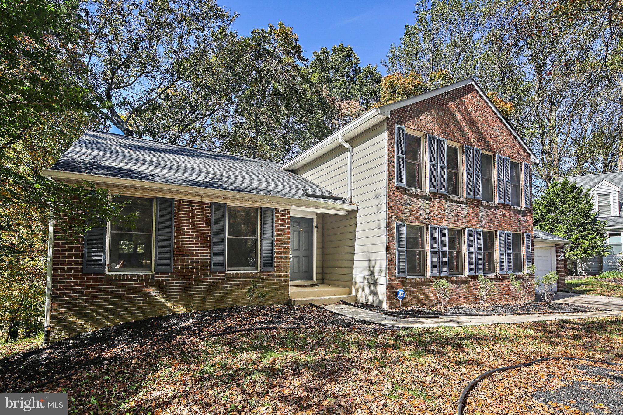 CLARY'S FOREST - Residential Lease