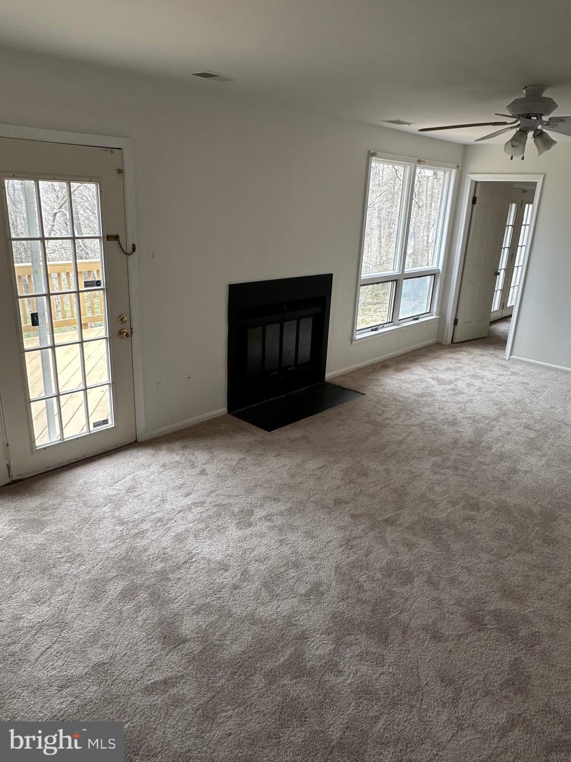 CLARY'S FOREST - Residential Lease