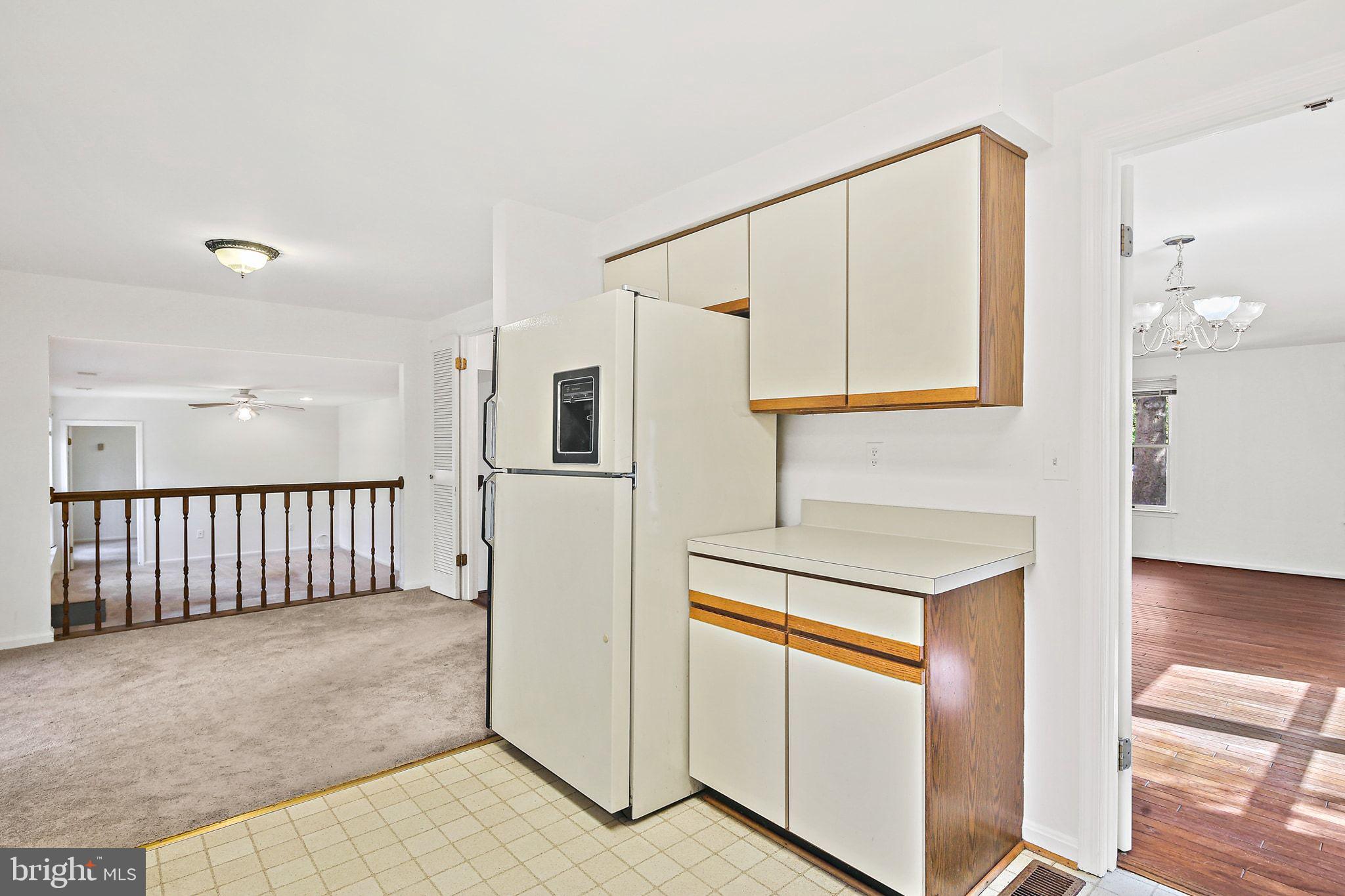 CLARY'S FOREST - Residential Lease