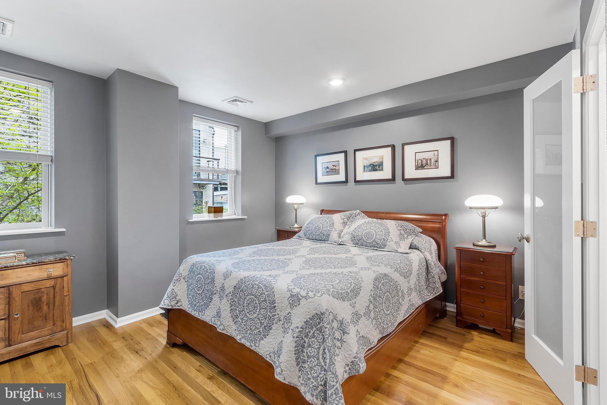 GRADUATE HOSPITAL - Residential