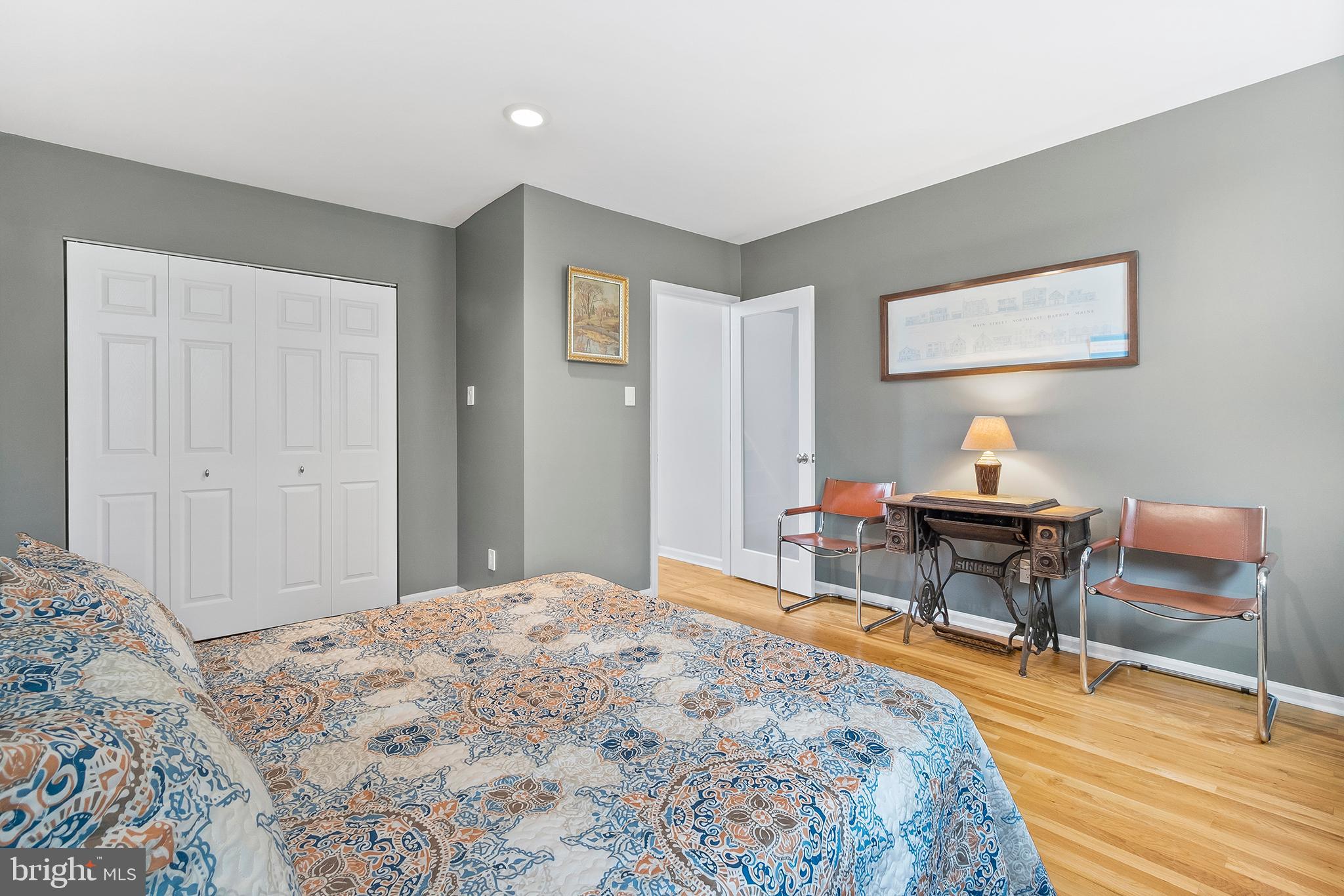 GRADUATE HOSPITAL - Residential