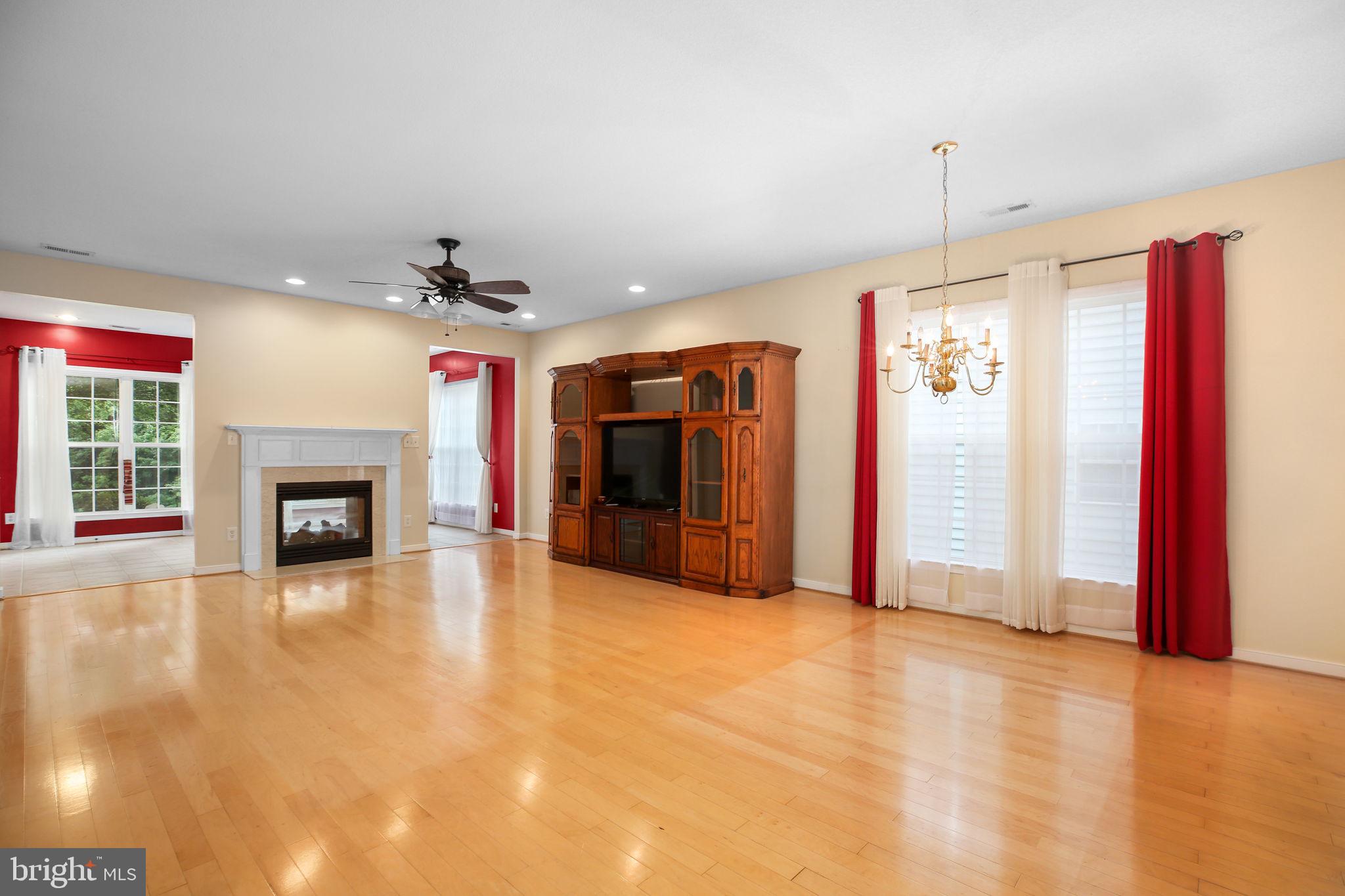 LEGACY WOODS - Residential