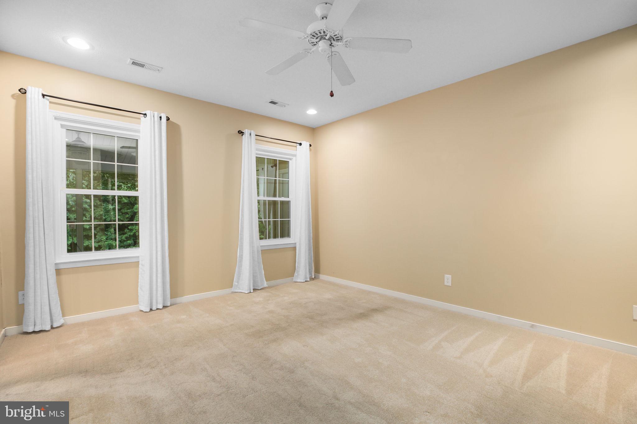 LEGACY WOODS - Residential