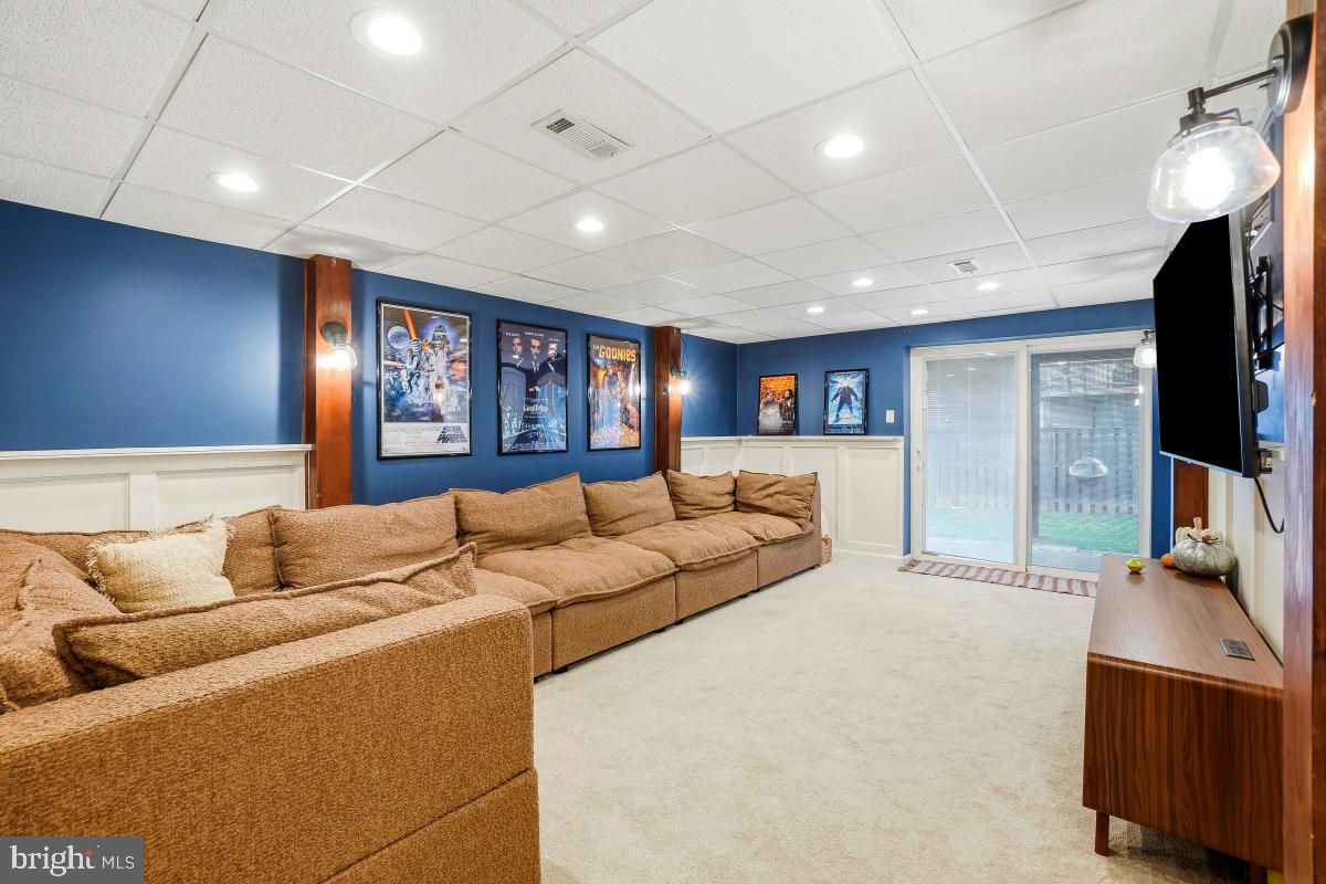 RICHARDSON MEWS - Residential