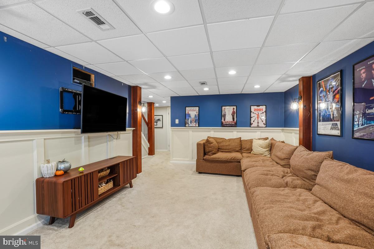 RICHARDSON MEWS - Residential