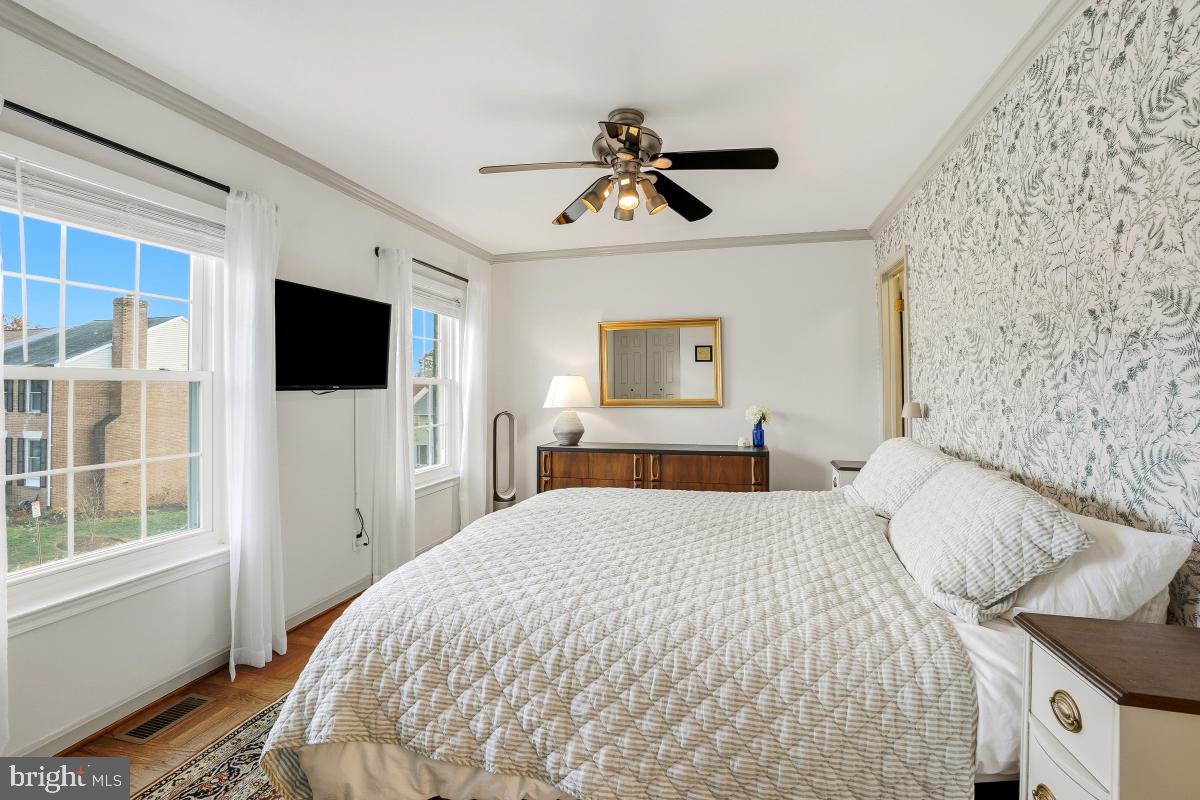 RICHARDSON MEWS - Residential