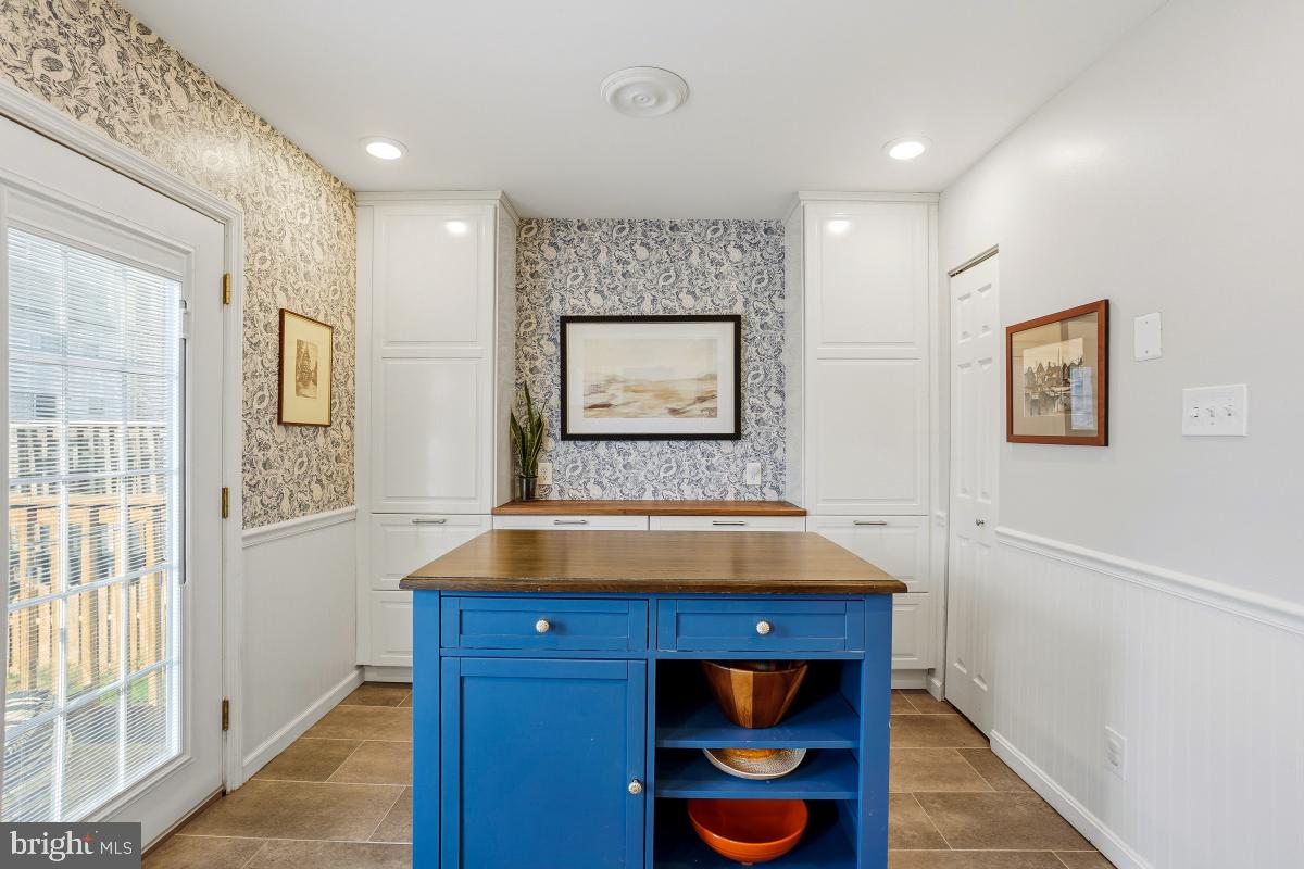 RICHARDSON MEWS - Residential