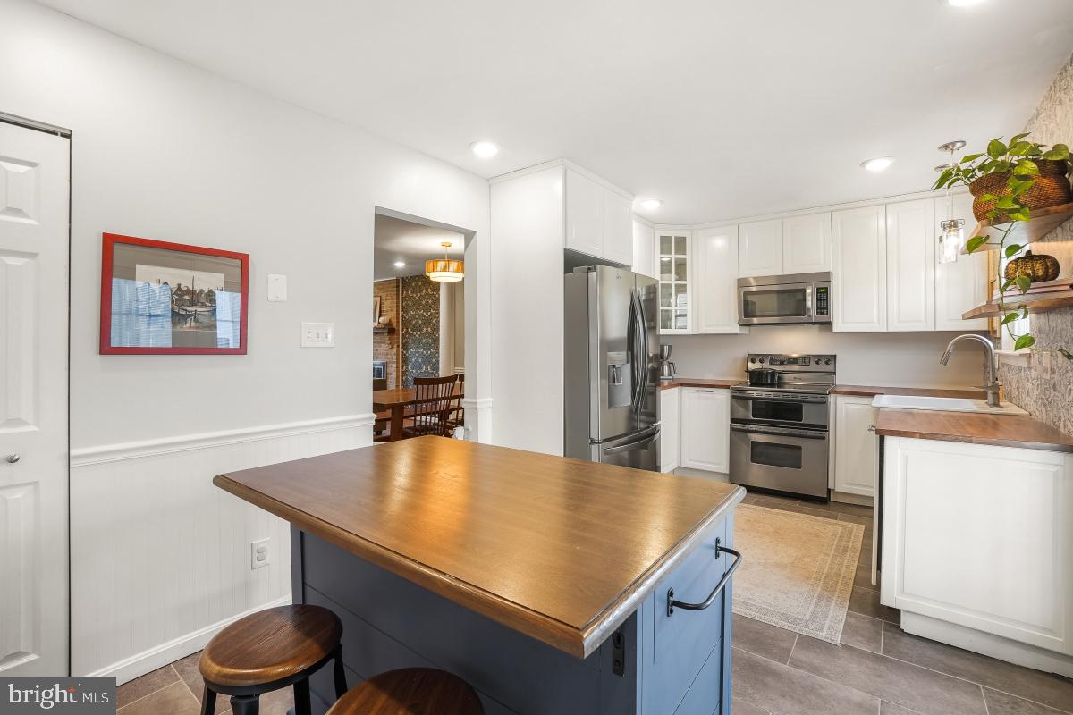 RICHARDSON MEWS - Residential