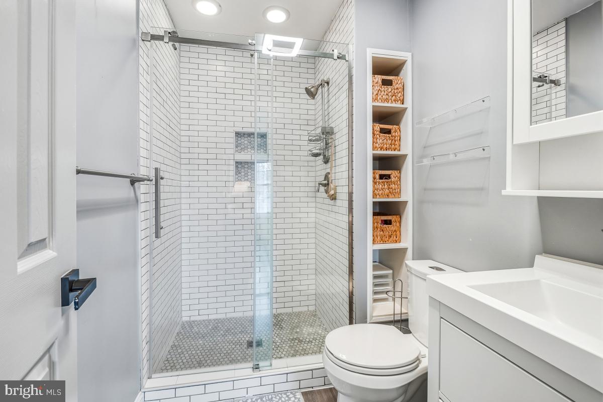 RICHARDSON MEWS - Residential