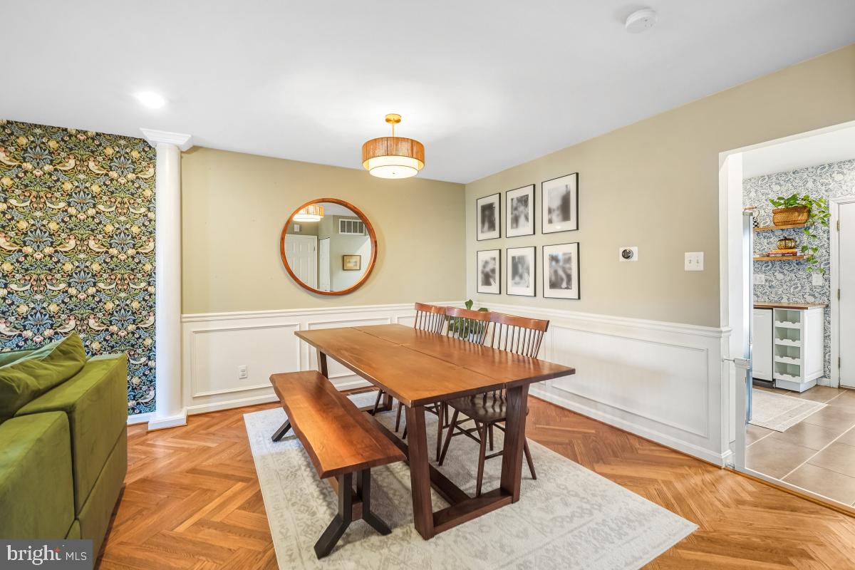 RICHARDSON MEWS - Residential