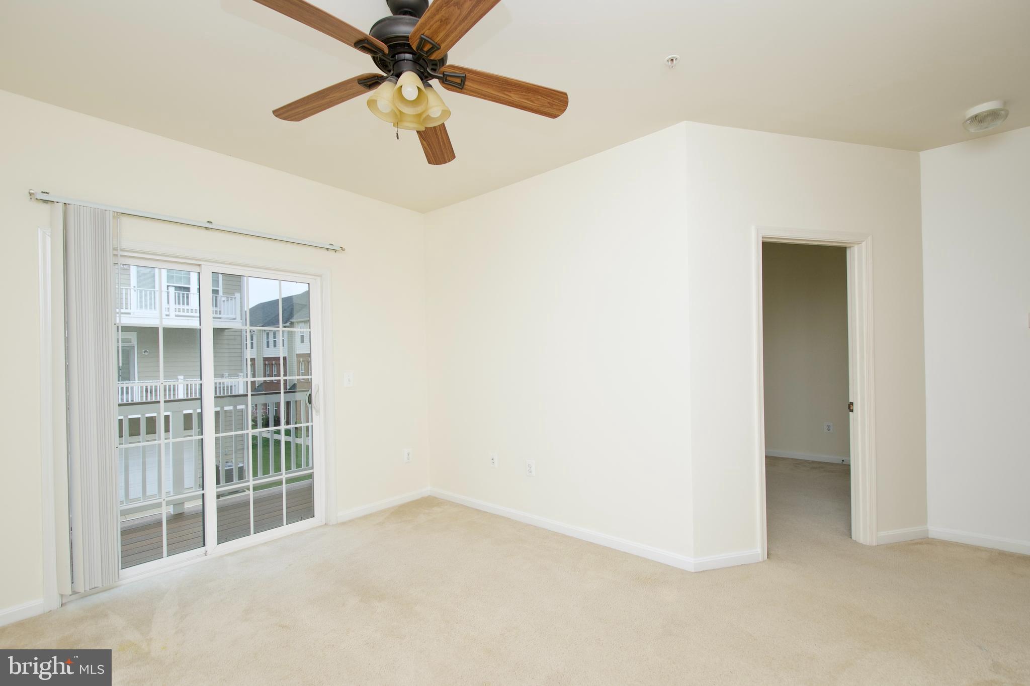 LINDEN ROW CONDOMINIUM - Residential Lease