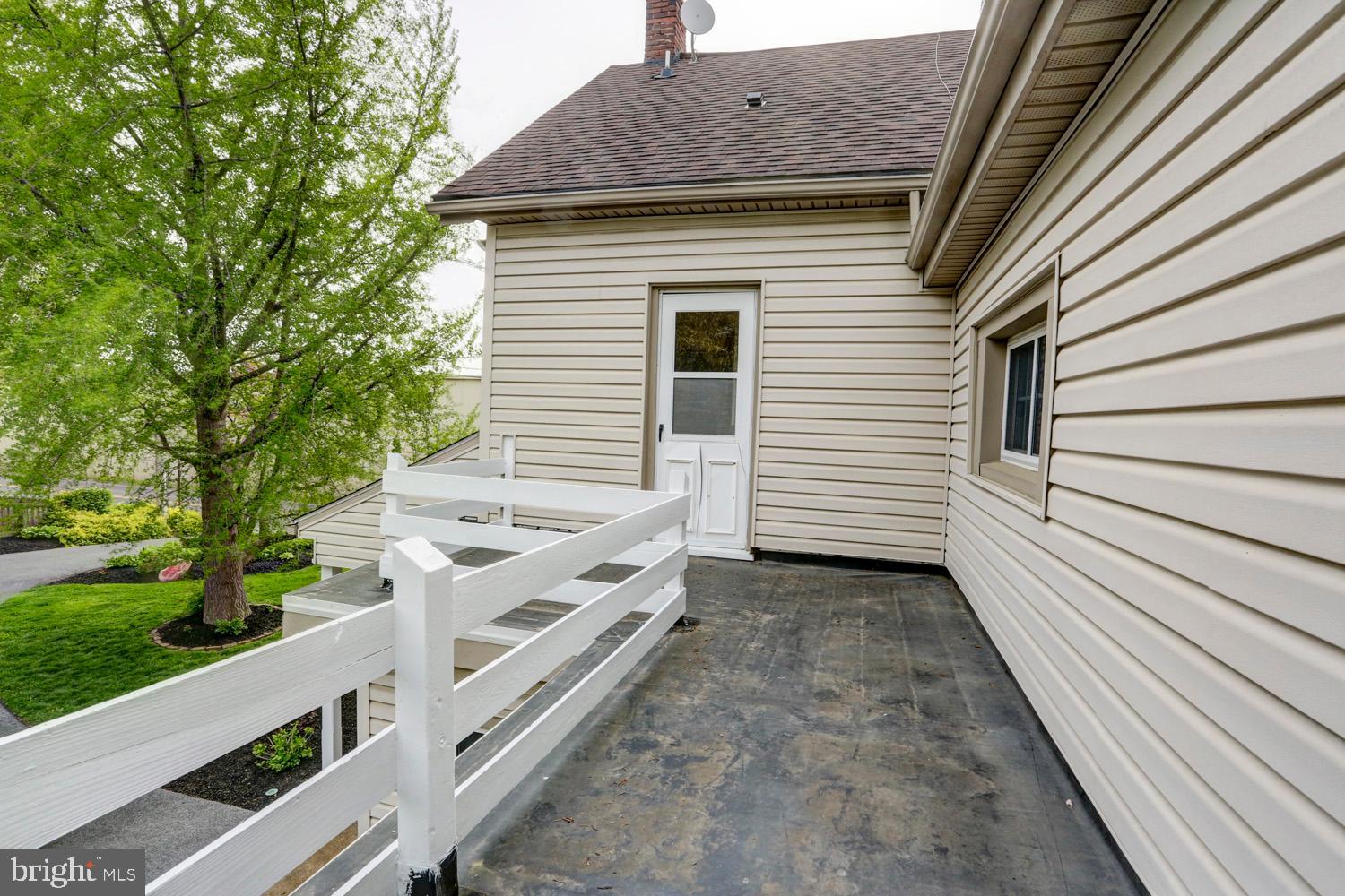 LEOLA - Residential