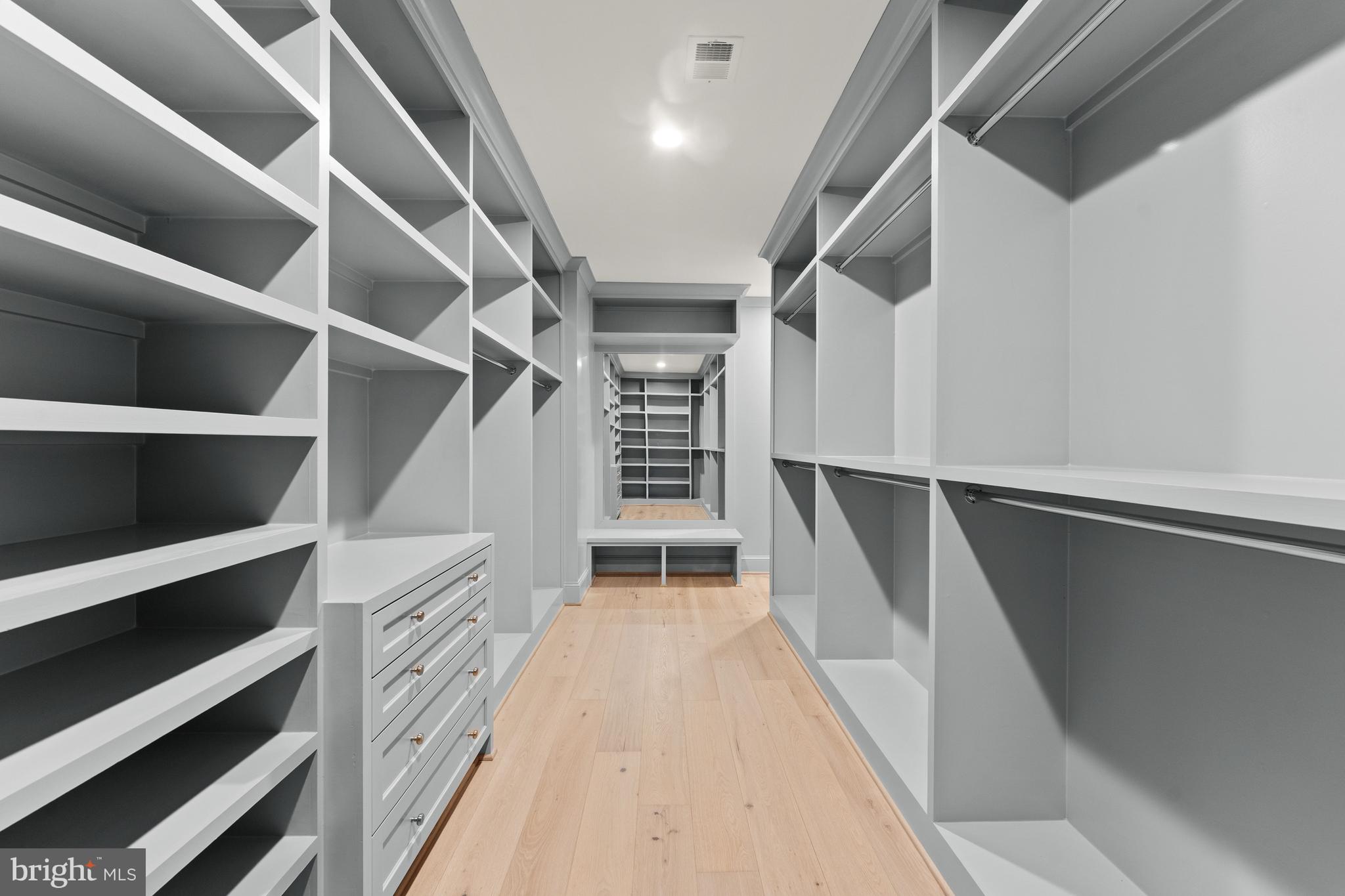 DOGWOODS - Residential