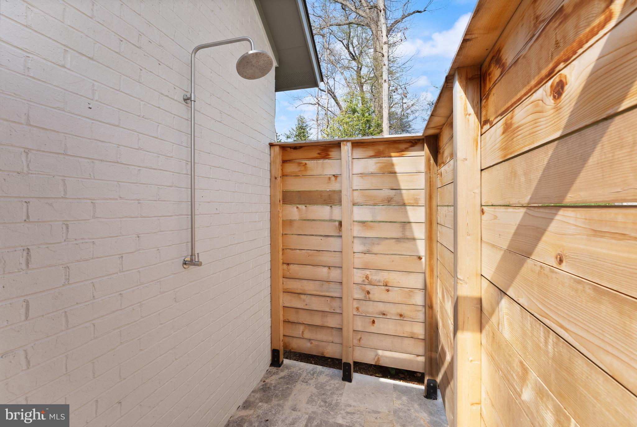 DOGWOODS - Residential