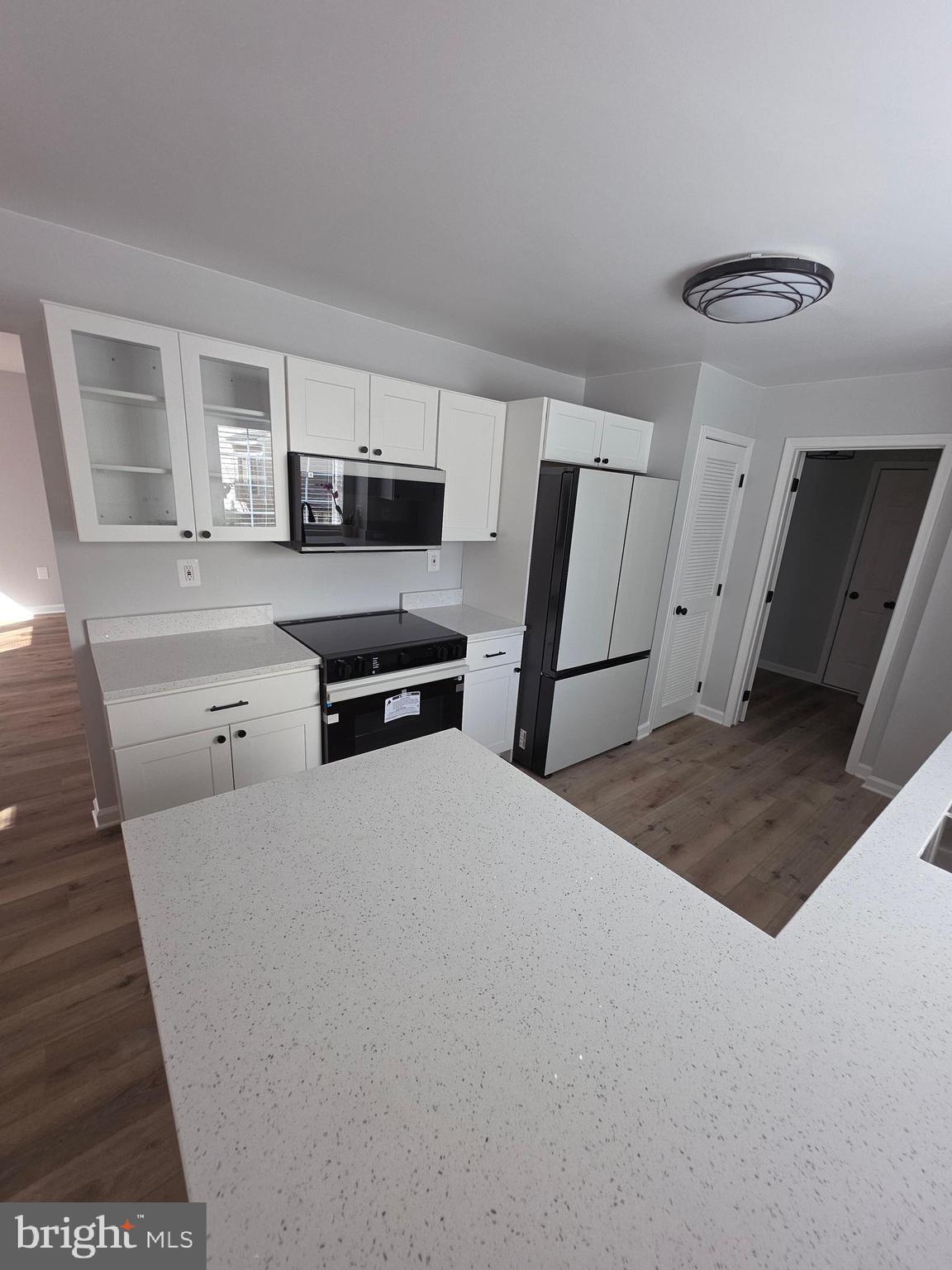 HICKORY FARMS - Residential