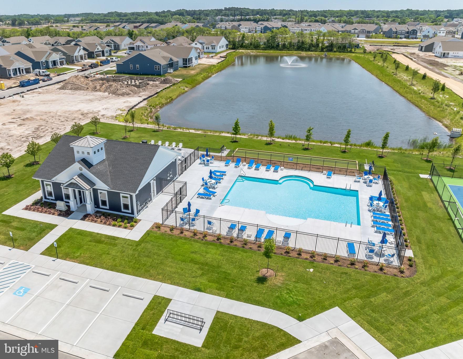 EGRET SHORES - Residential