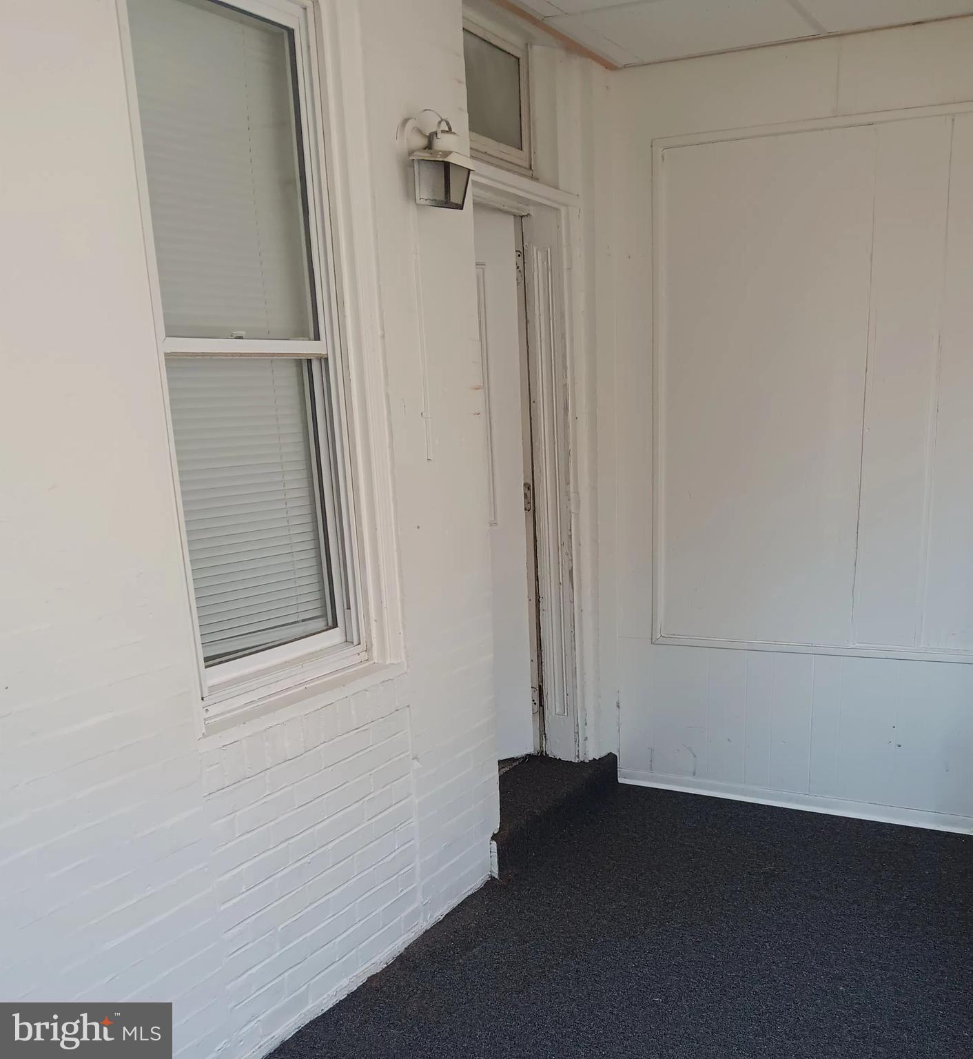 CHESTERBROOK - Residential Lease