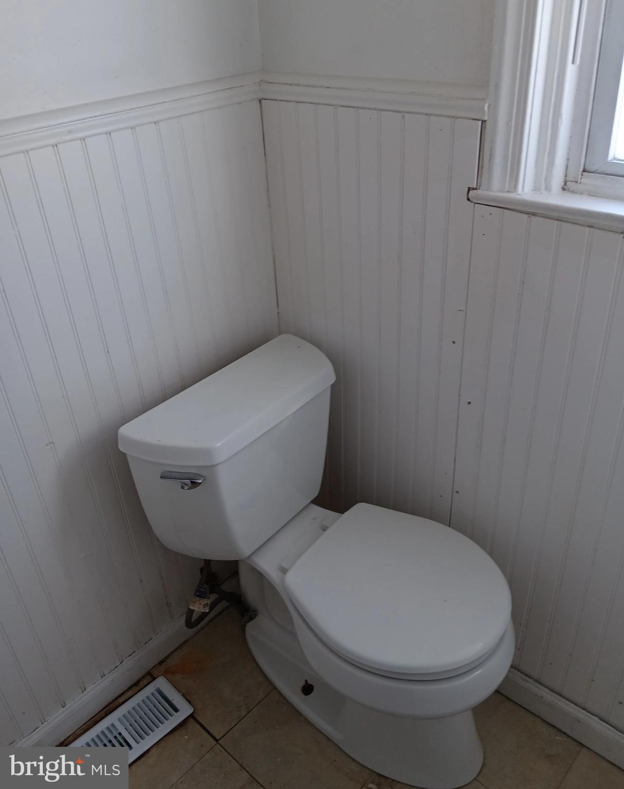 CHESTERBROOK - Residential Lease