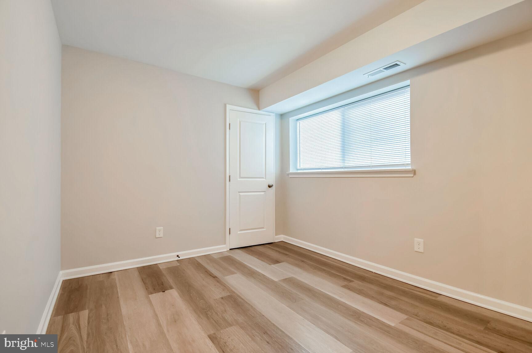 FRENCHMANS CREEK - Residential