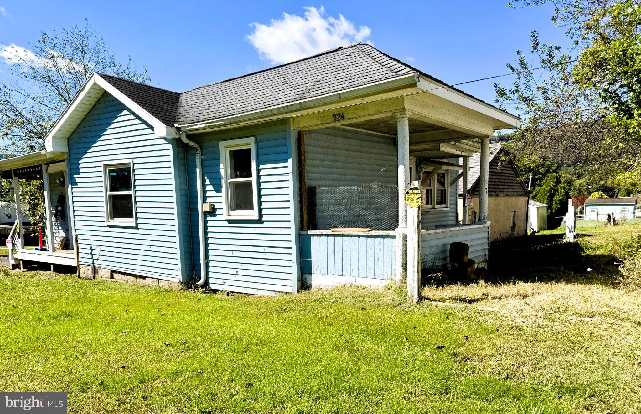 224 Betterton Aly, Westernport, MD 21562