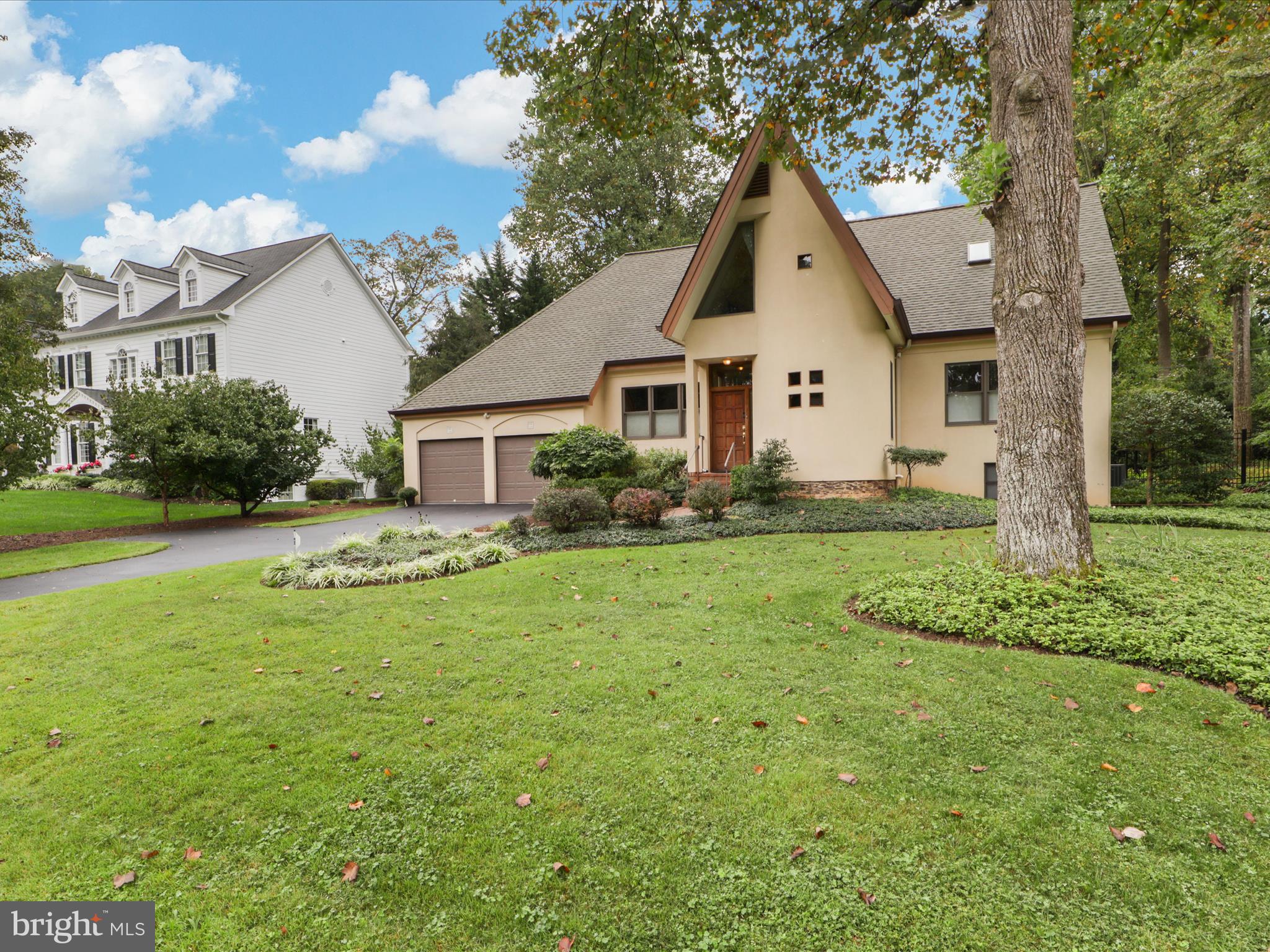 OAK VALLEY ESTATES - Residential