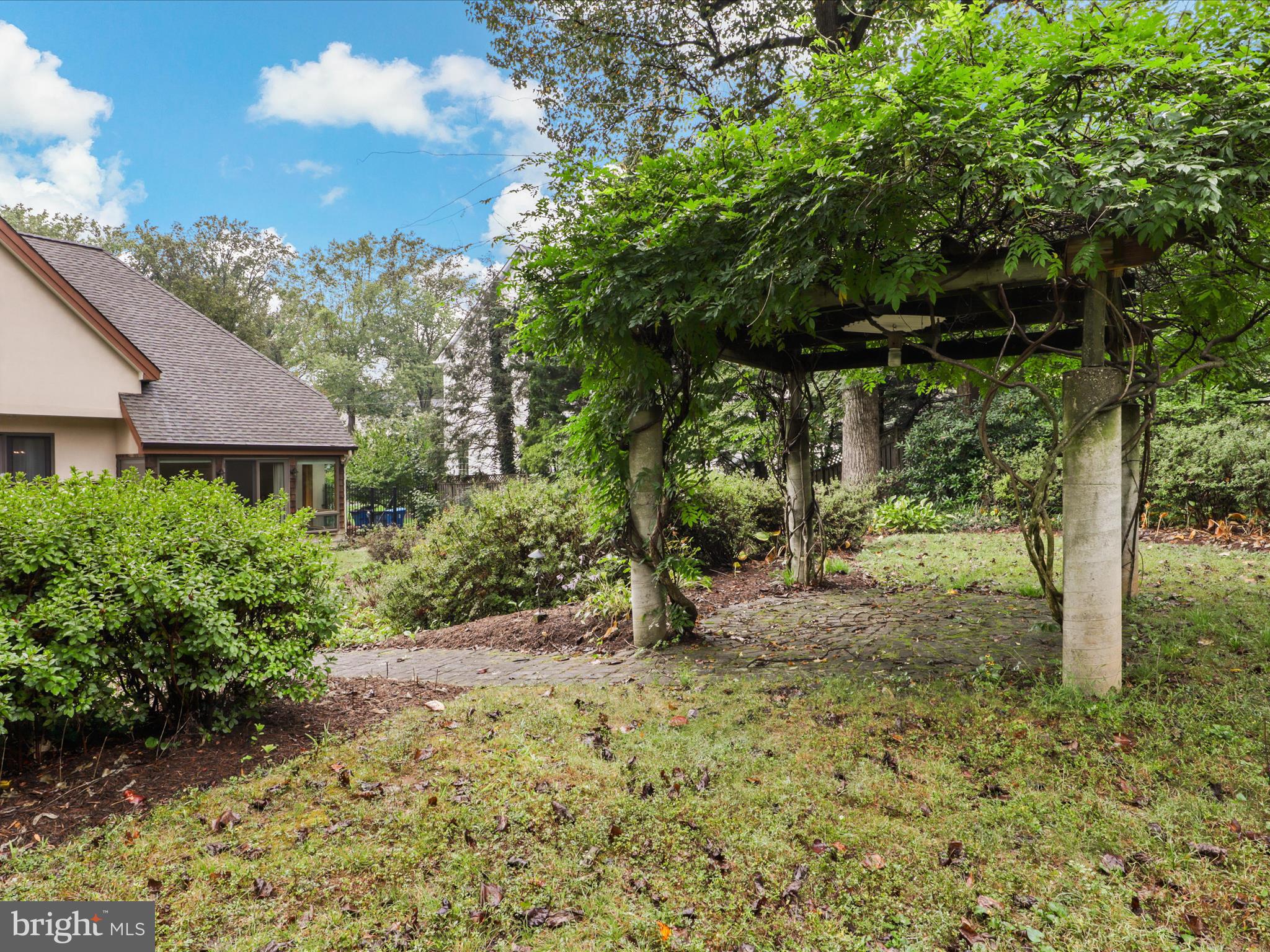 OAK VALLEY ESTATES - Residential