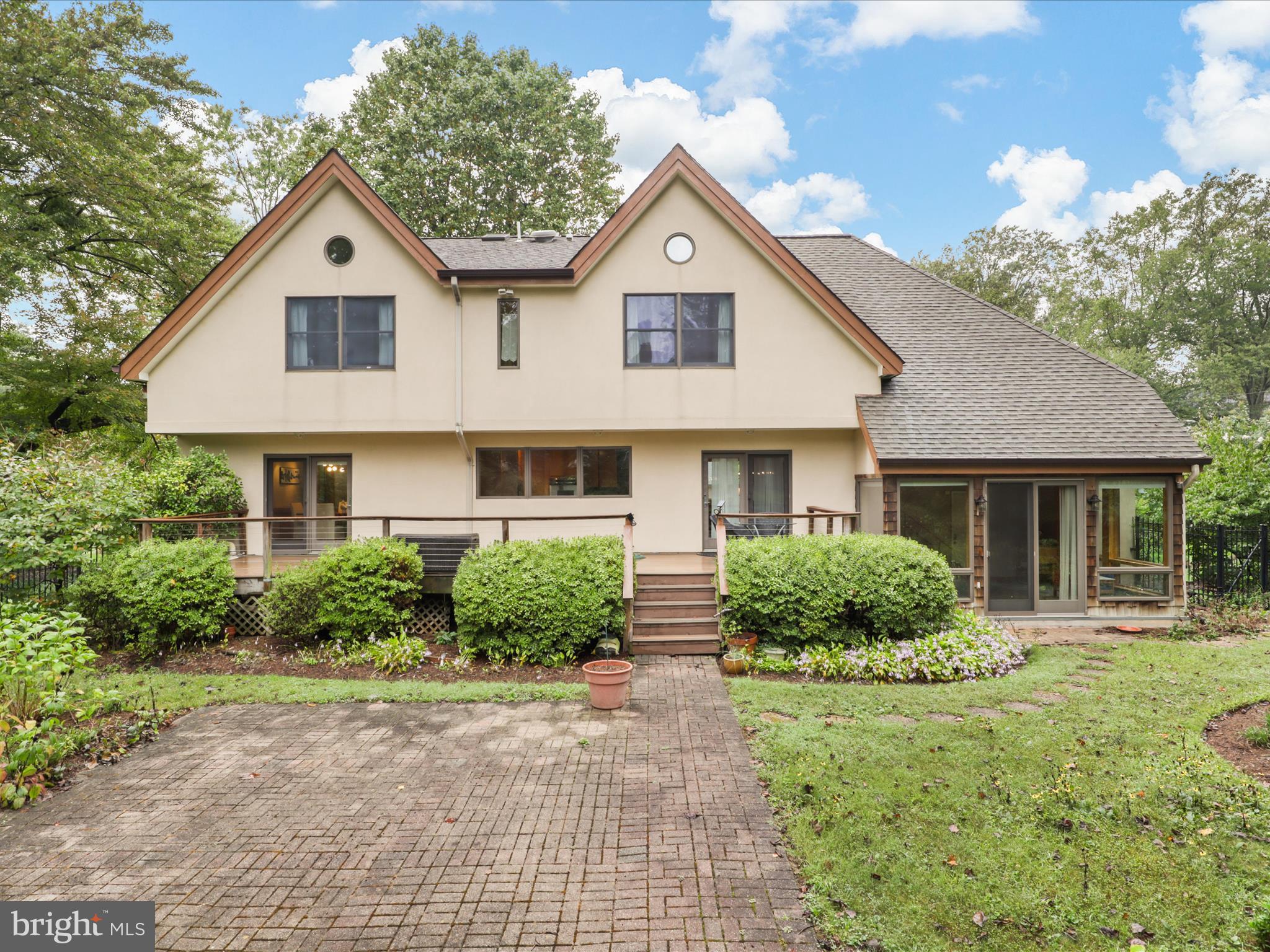 OAK VALLEY ESTATES - Residential