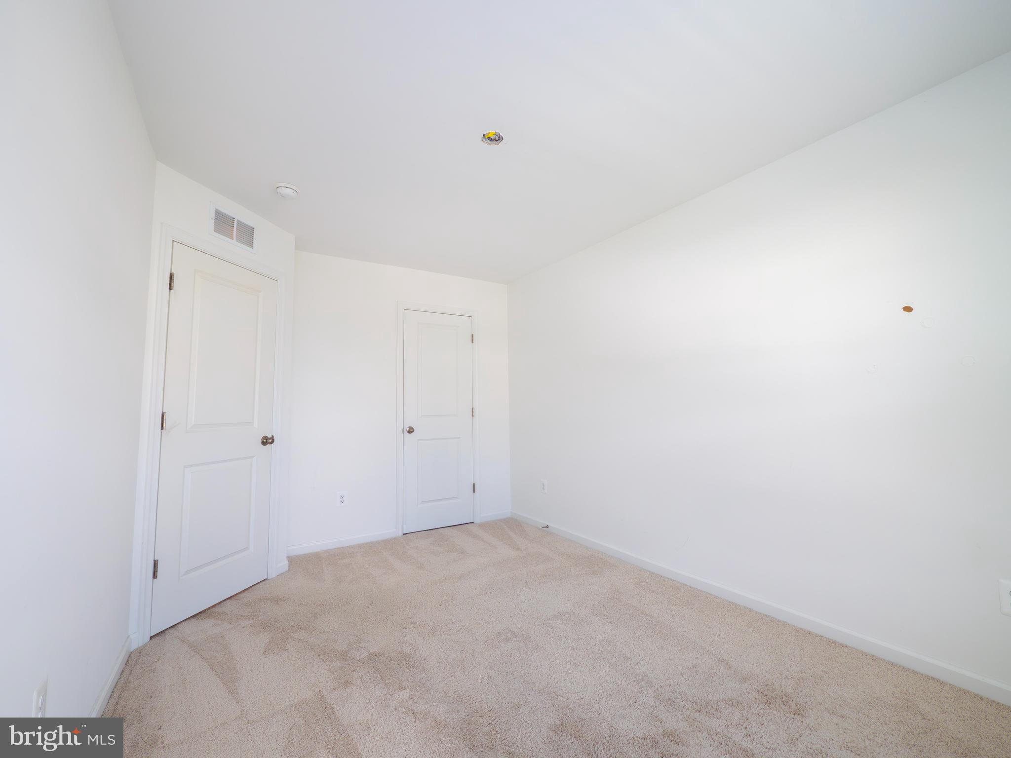 SOUTH BROOK - Residential