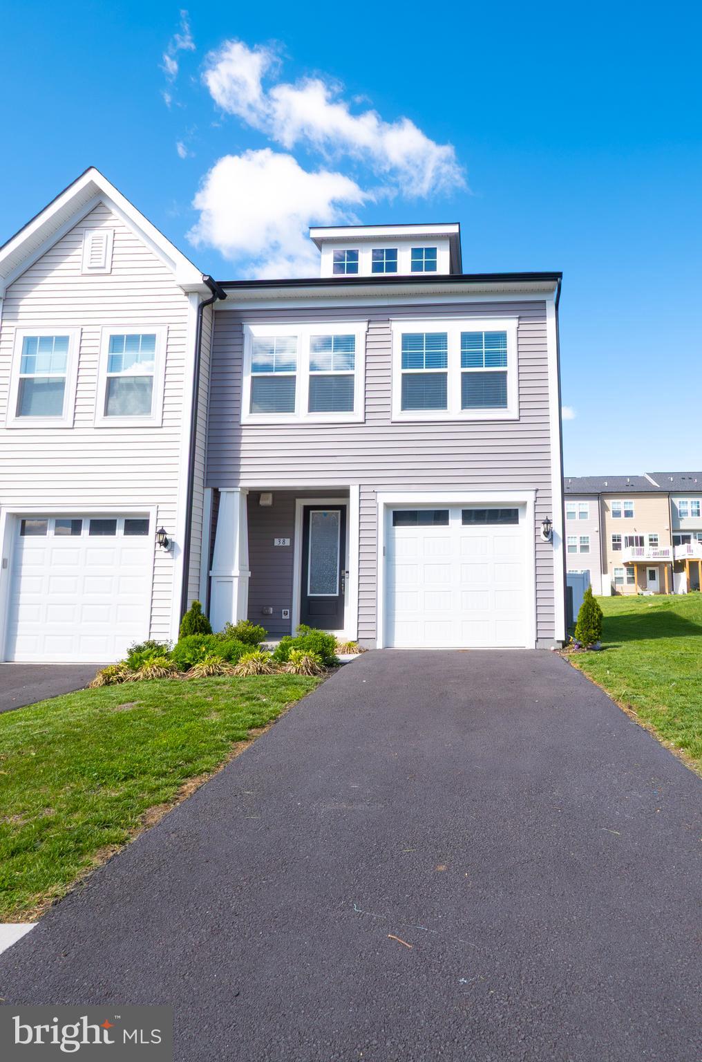 SOUTH BROOK - Residential