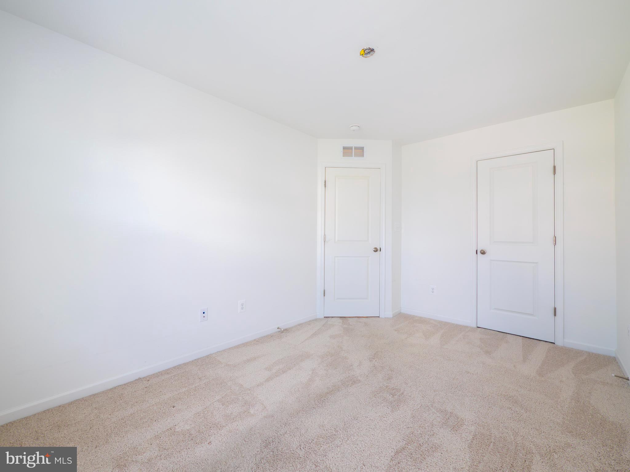SOUTH BROOK - Residential