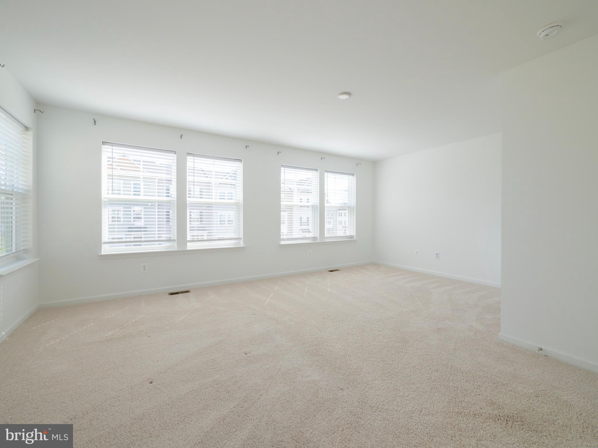 SOUTH BROOK - Residential