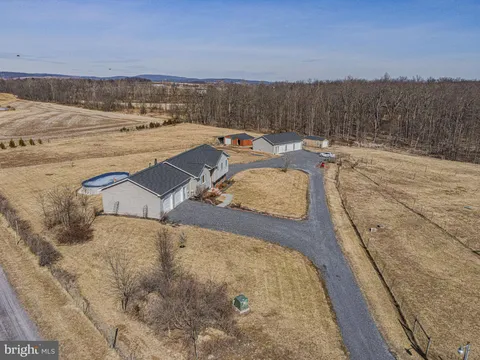 138 Crooked Creek Road, Gettysburg, PA MLS: PAAD2016424