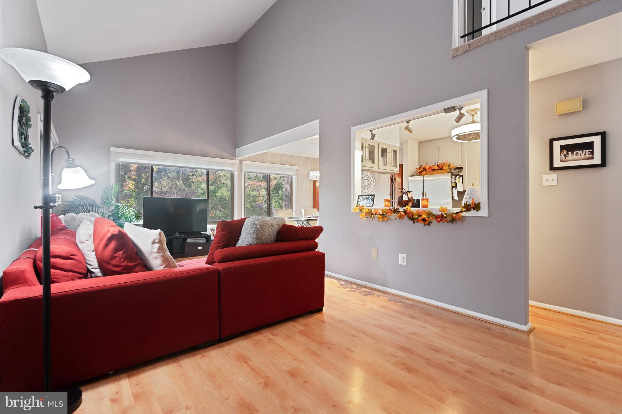 CHARLENE - Residential