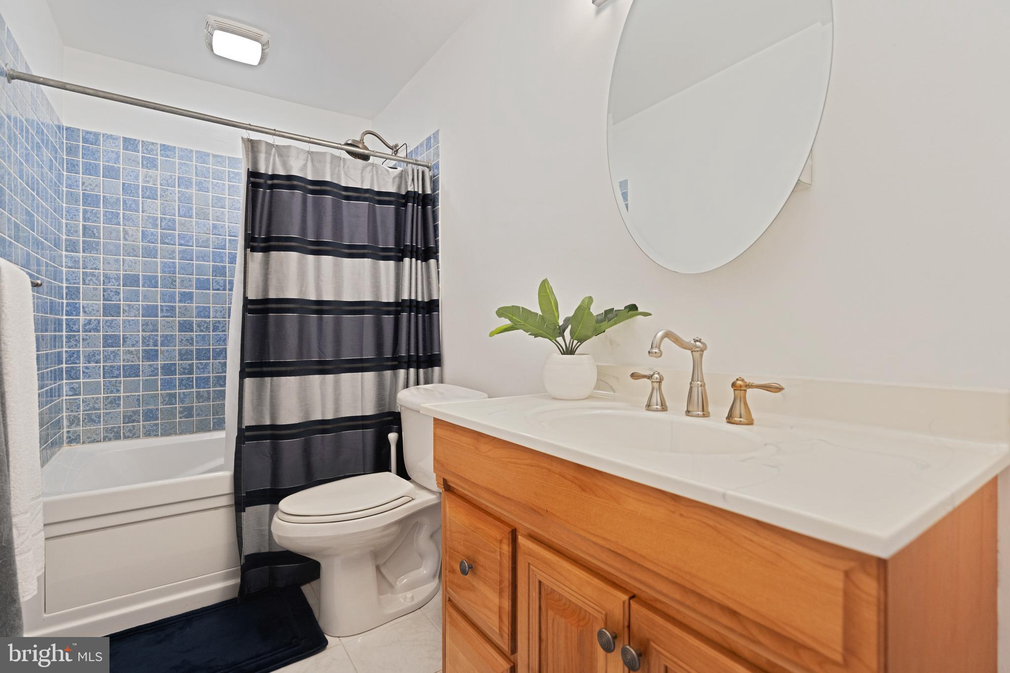 CHARLENE - Residential