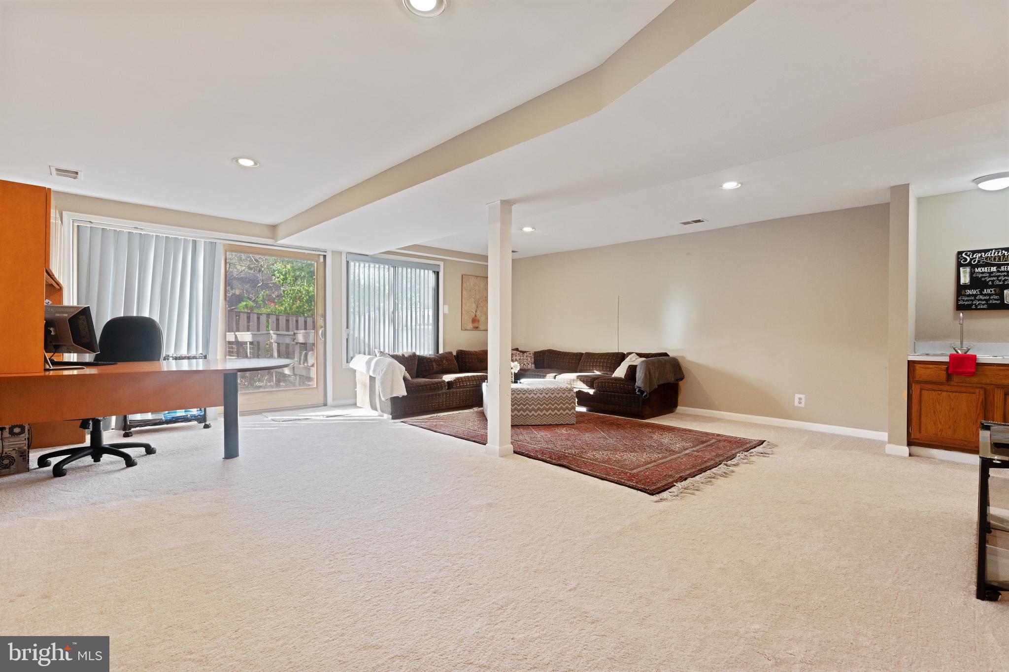 CHARLENE - Residential