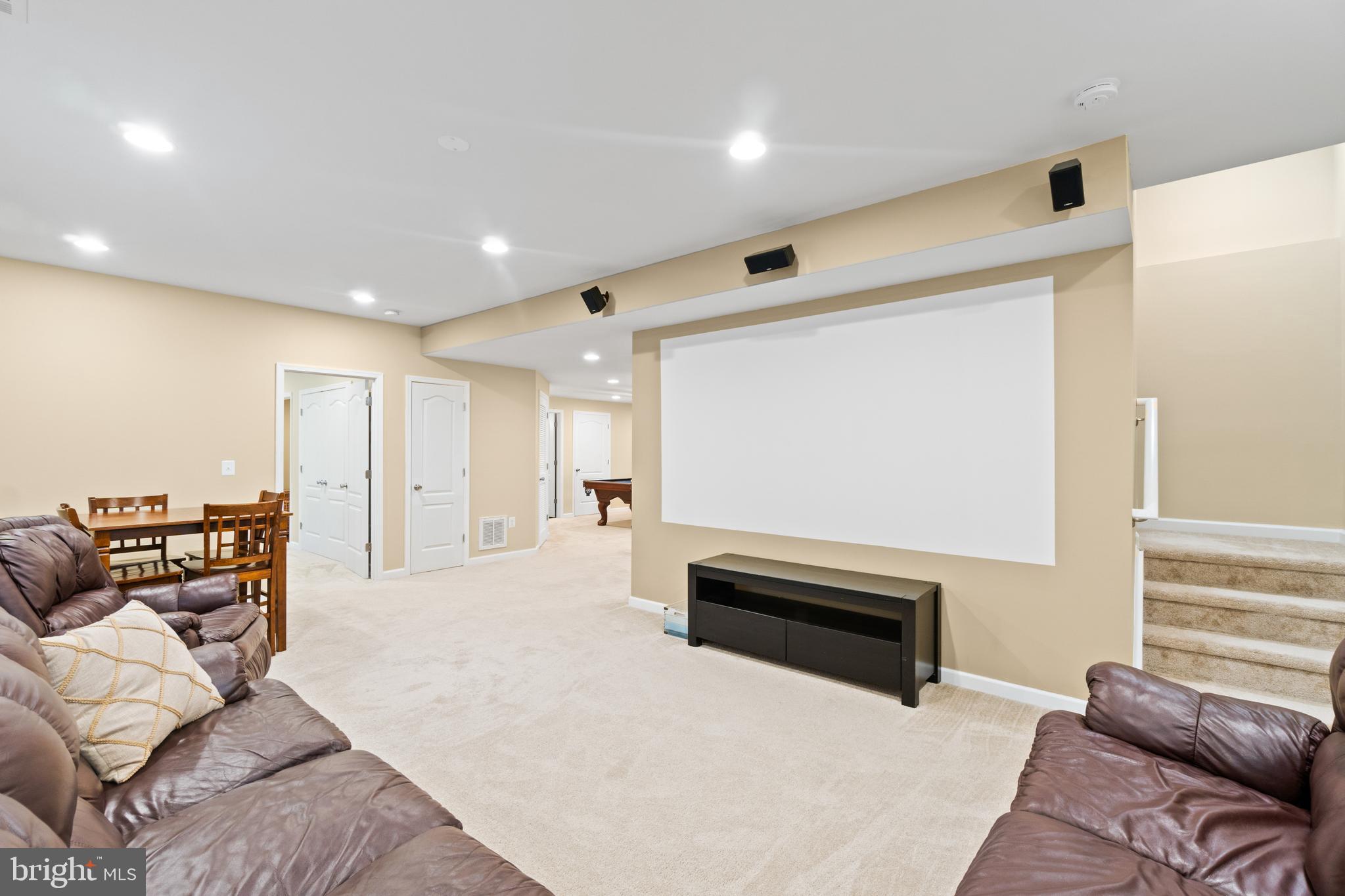 STAFFORD LAKES VILLAGE - Residential