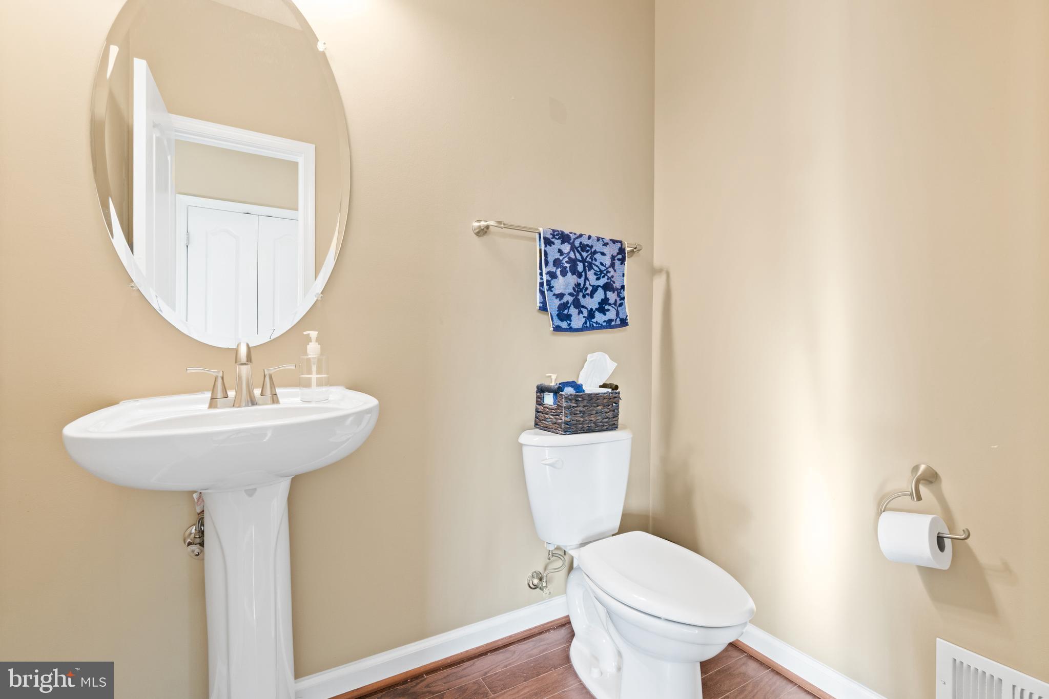 STAFFORD LAKES VILLAGE - Residential