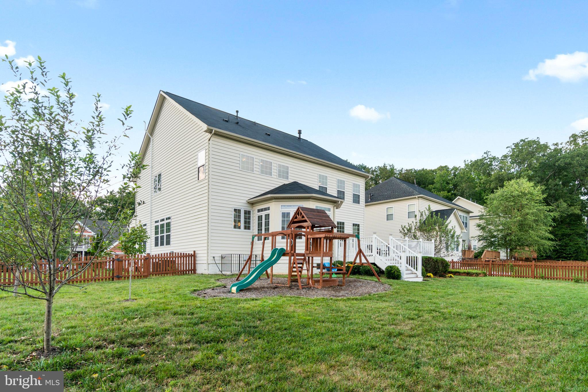 STAFFORD LAKES VILLAGE - Residential