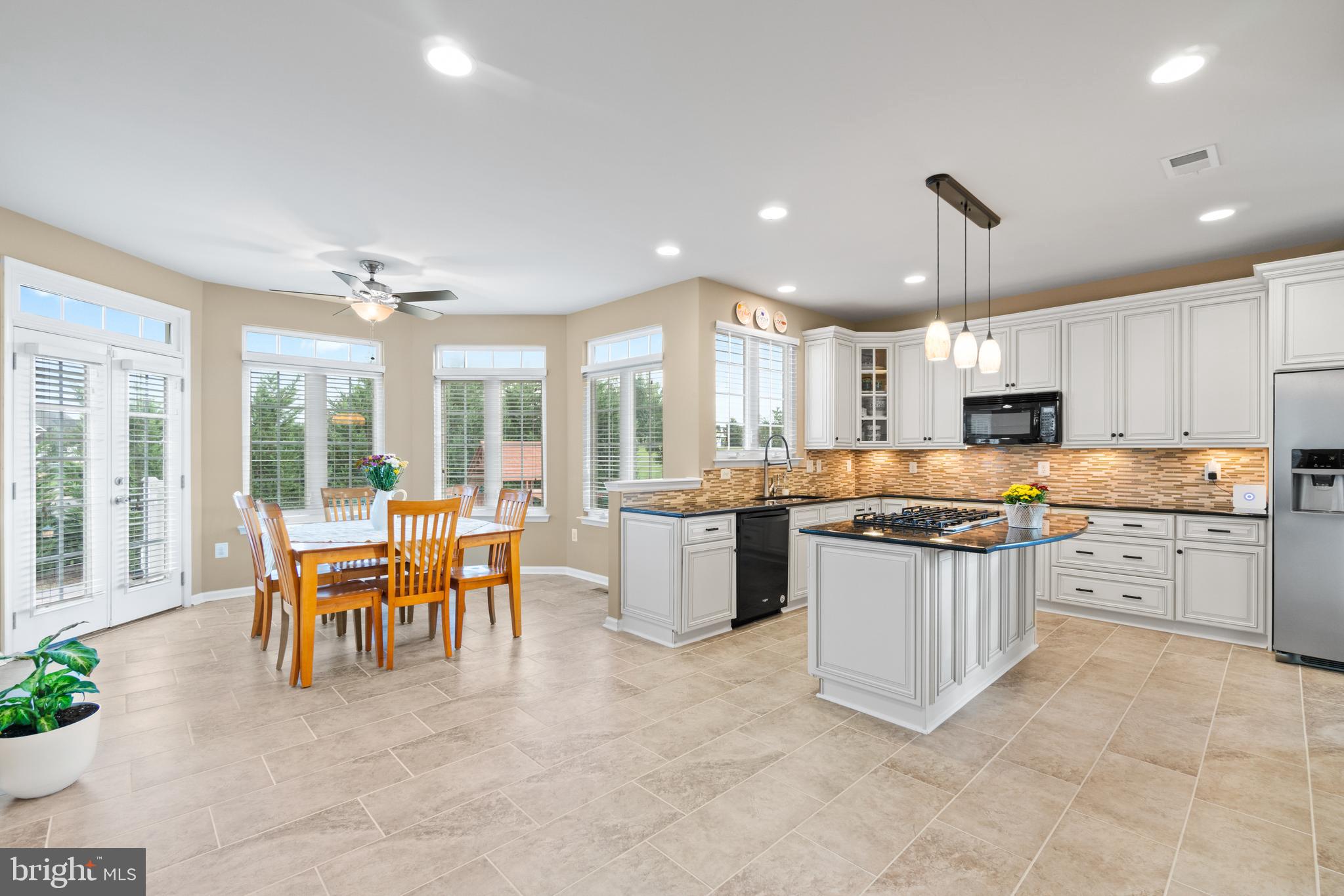 STAFFORD LAKES VILLAGE - Residential