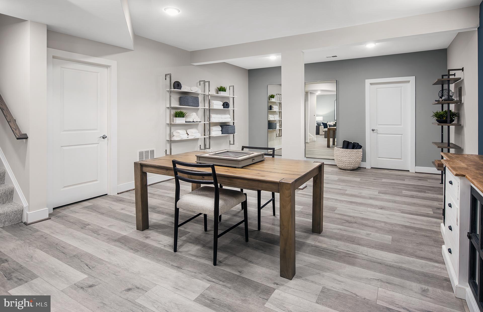 POTOMAC SHORES - Residential