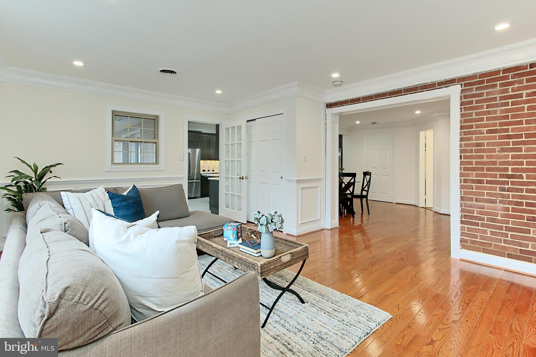 BRISTOW - Residential